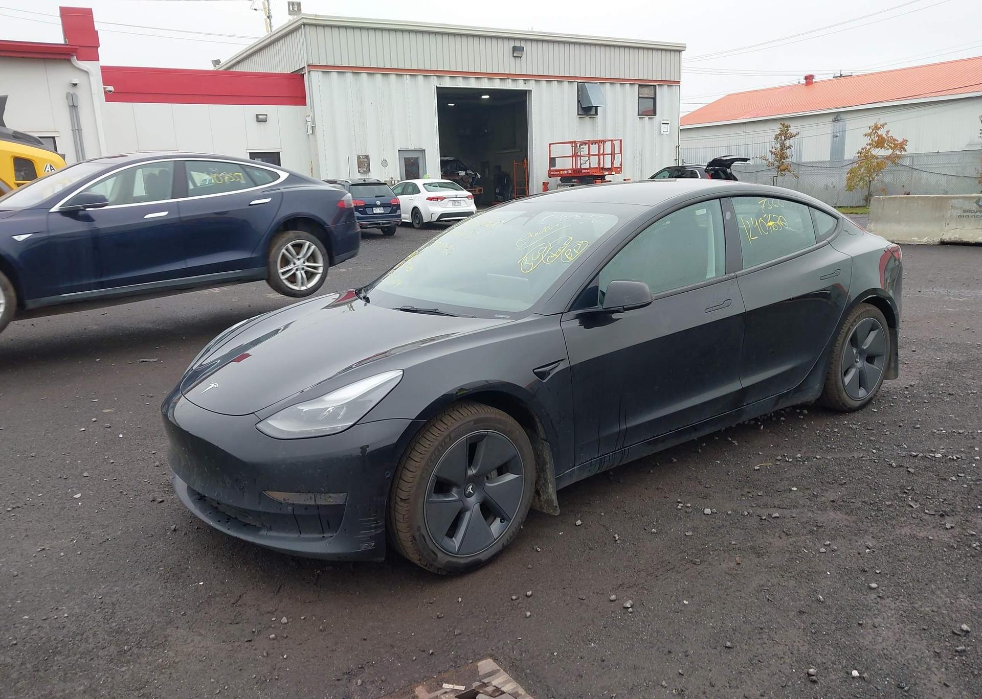 2021 TESLA MODEL 3
