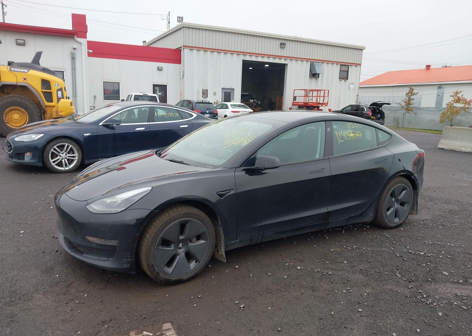 2021 TESLA MODEL 3