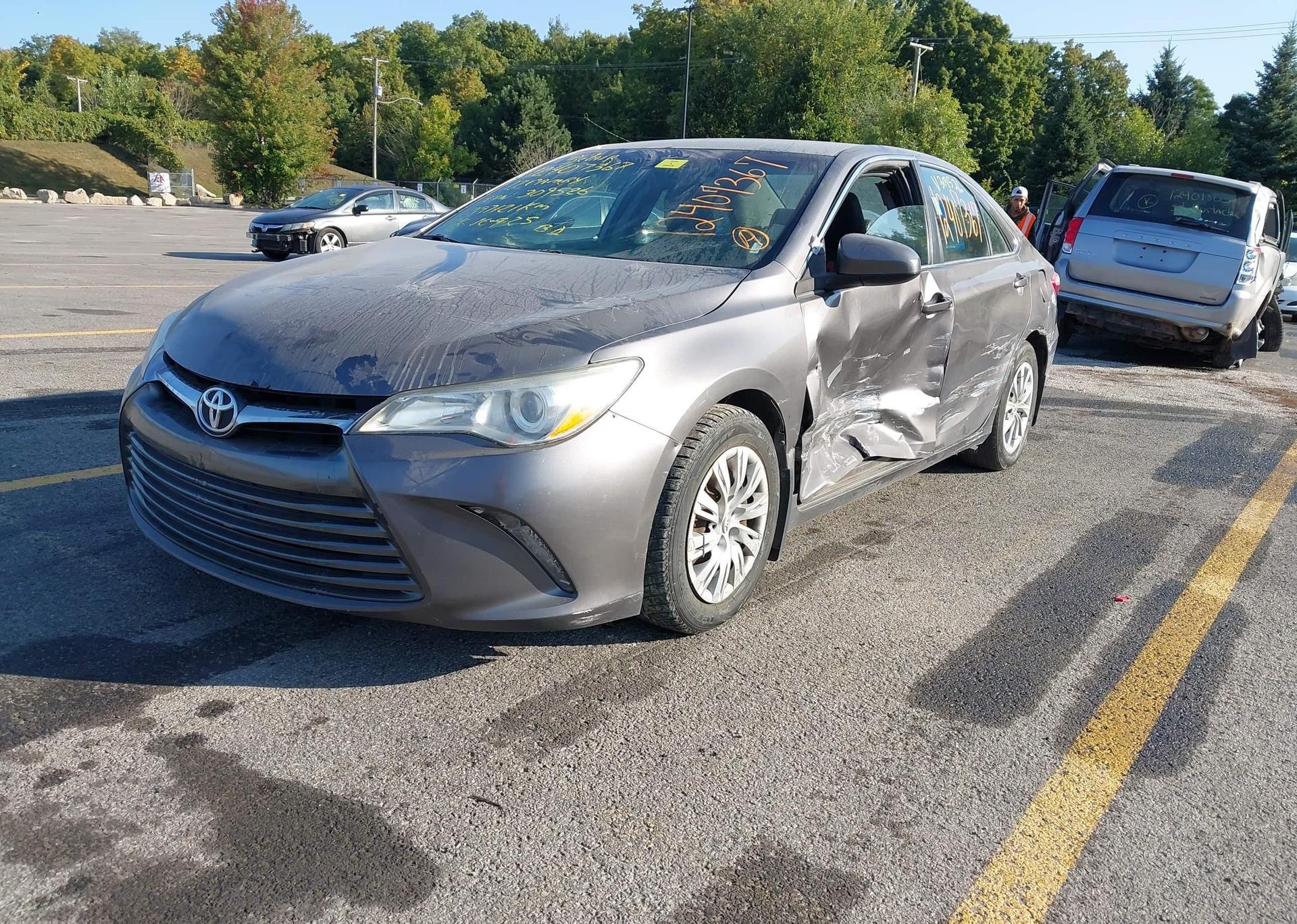 2017 TOYOTA CAMRY