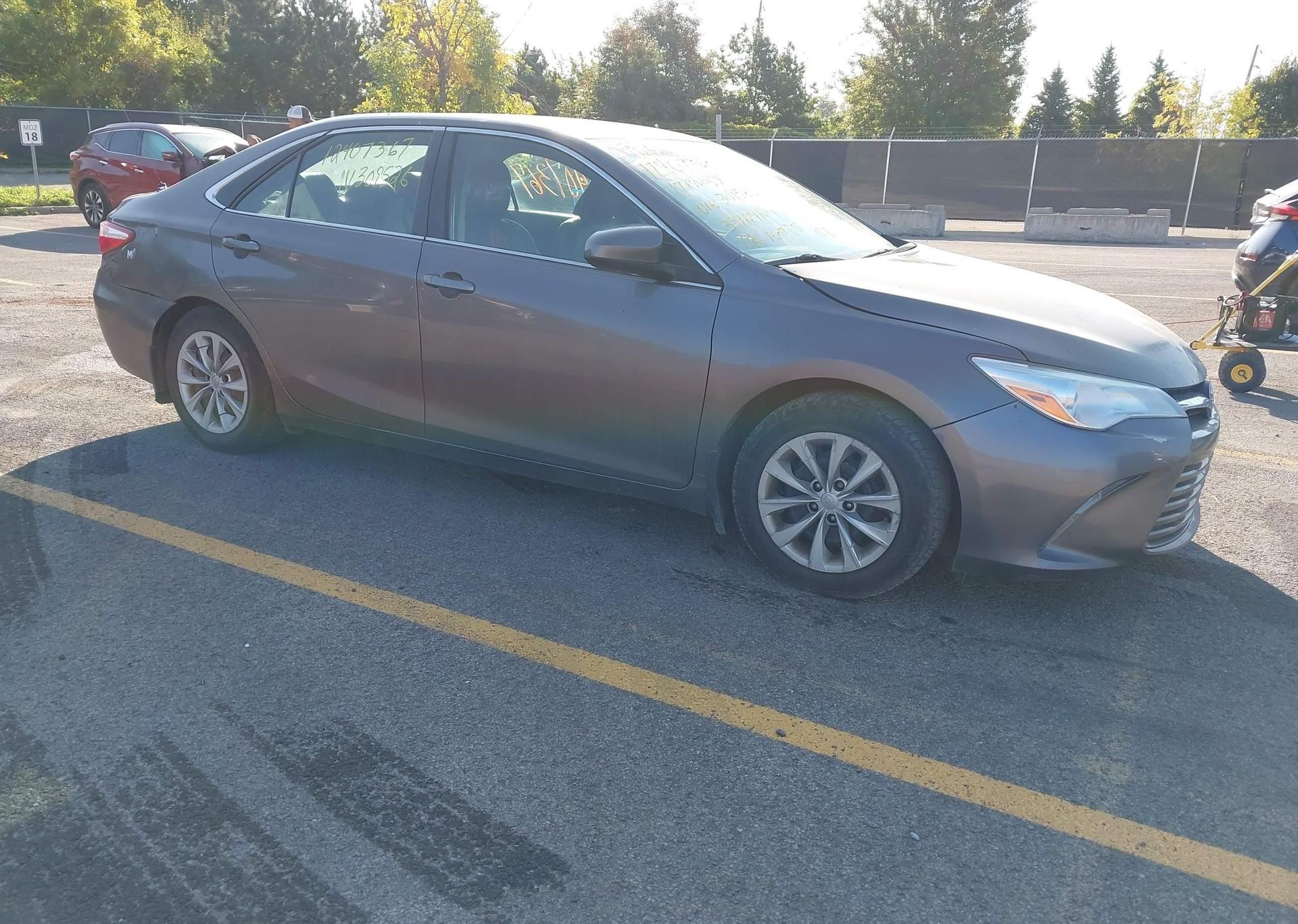 2017 TOYOTA CAMRY