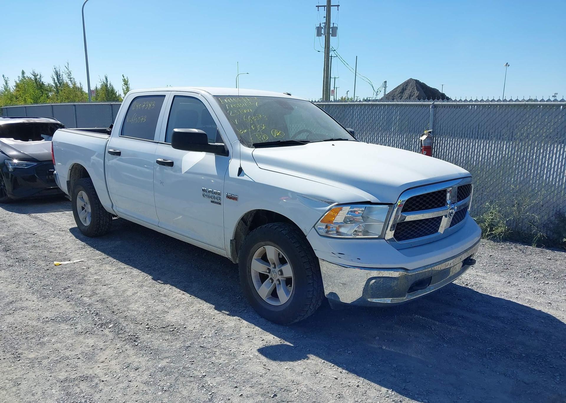 2023 RAM 1500 CLASSIC SLT