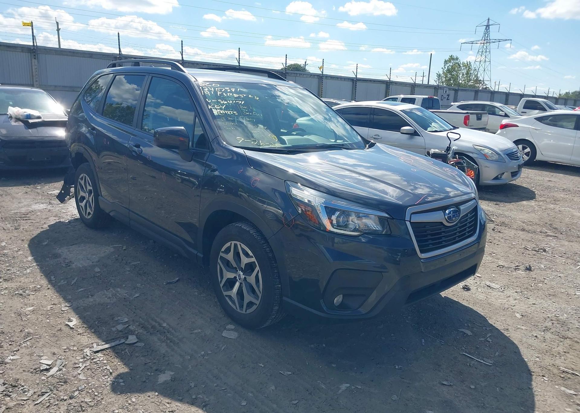 2019 SUBARU FORESTER