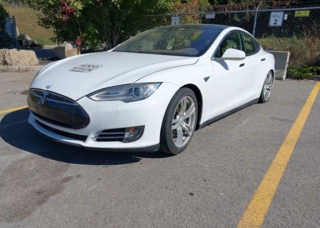 2016 TESLA MODEL S 60D