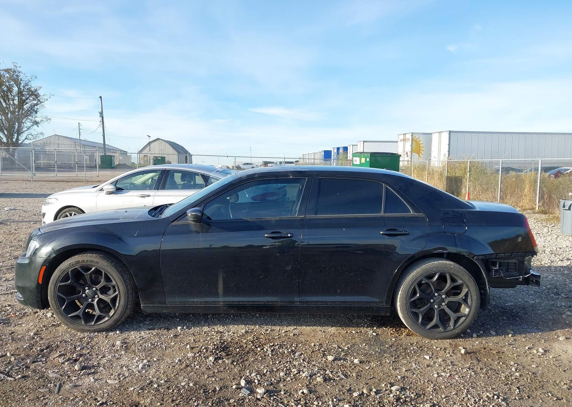 2016 CHRYSLER 300 S