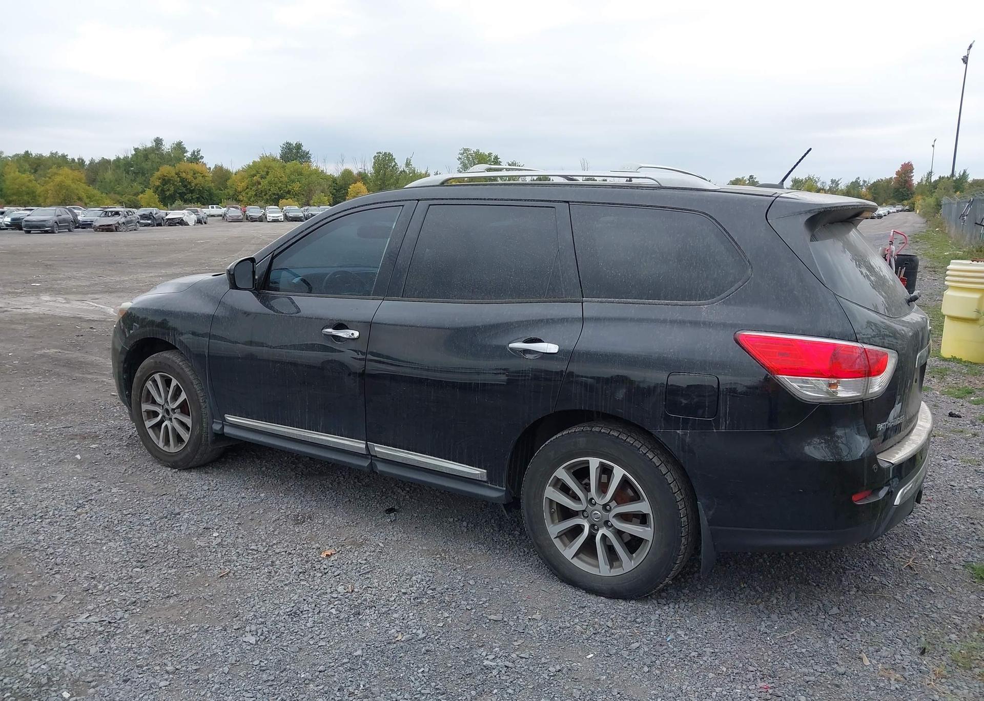 2015 NISSAN PATHFINDER PLATINUM