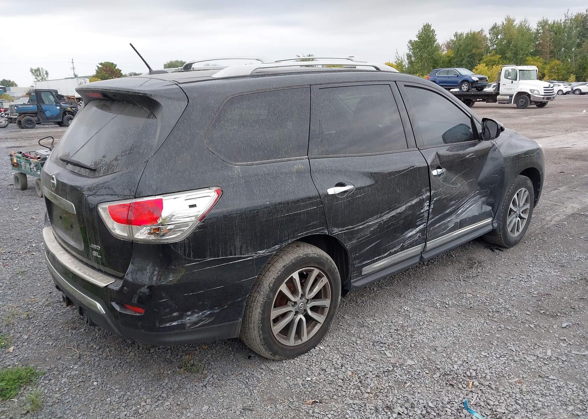 2015 NISSAN PATHFINDER PLATINUM