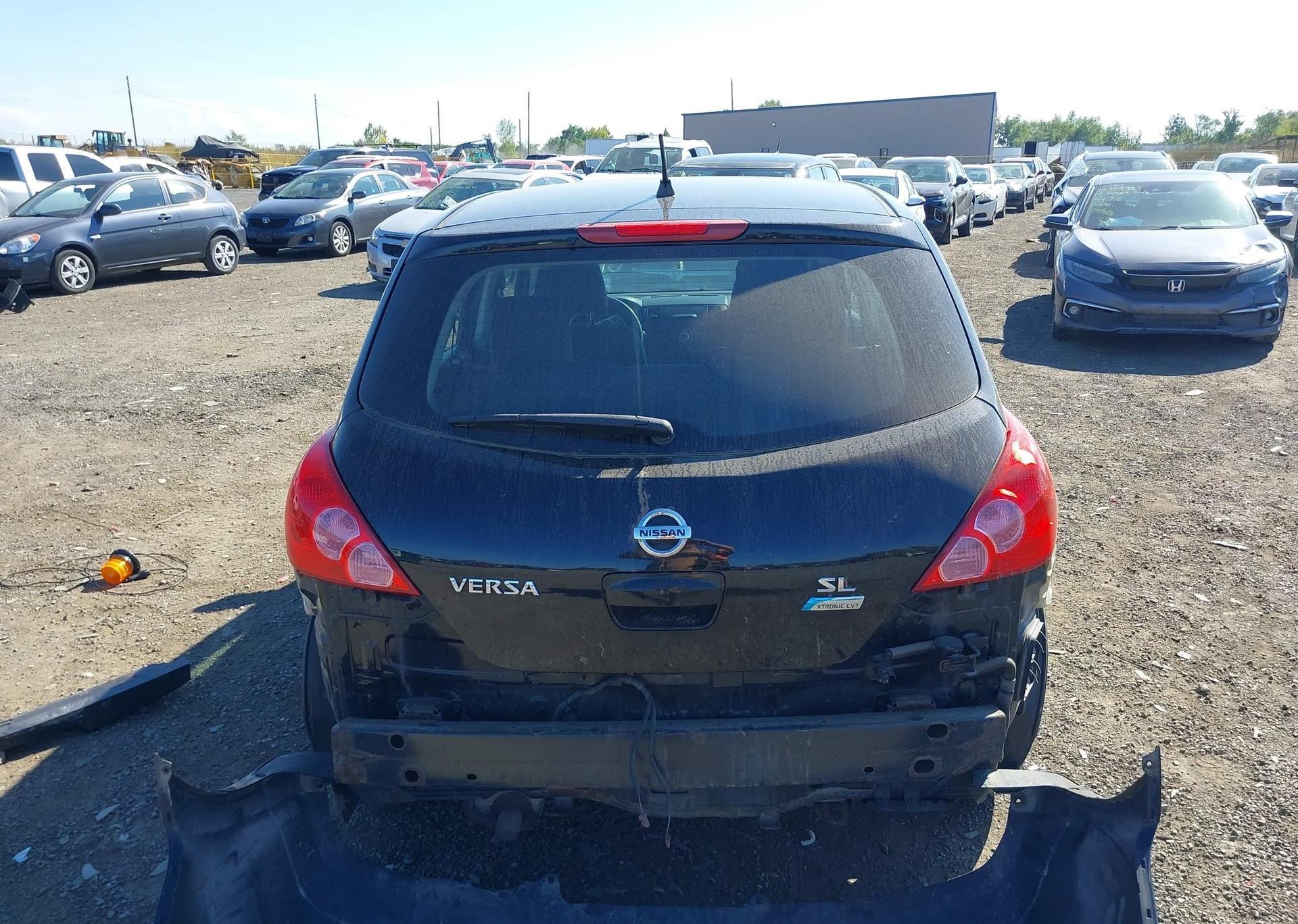 2012 NISSAN VERSA S