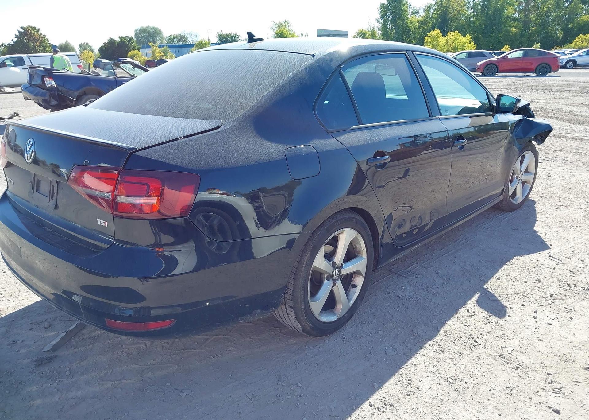 2016 VOLKSWAGEN JETTA SE