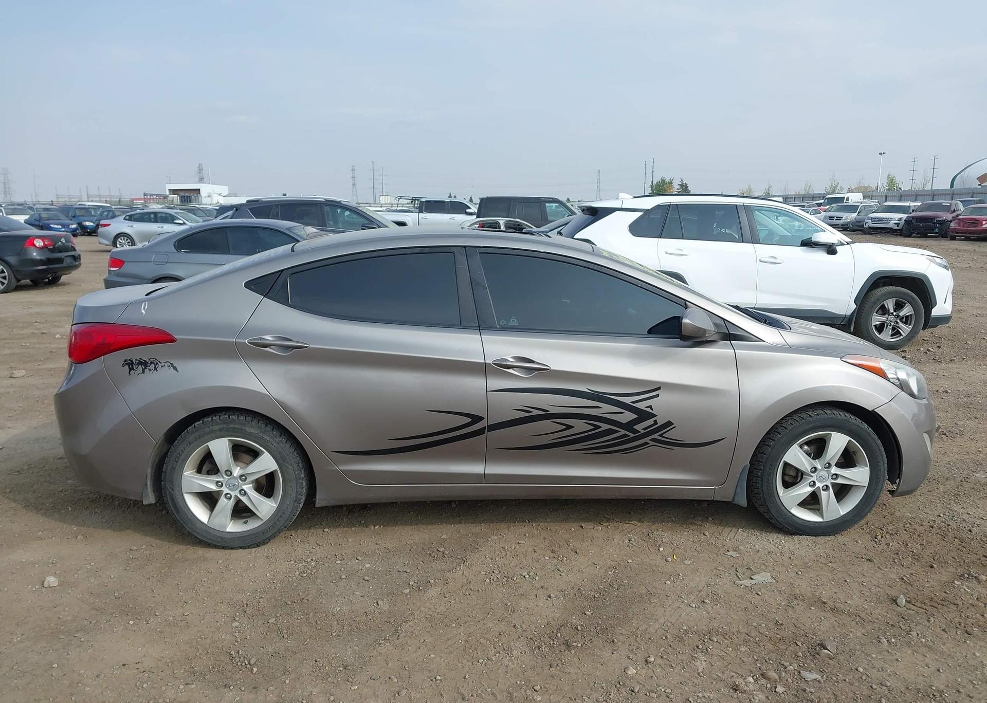 2012 HYUNDAI ELANTRA GLS