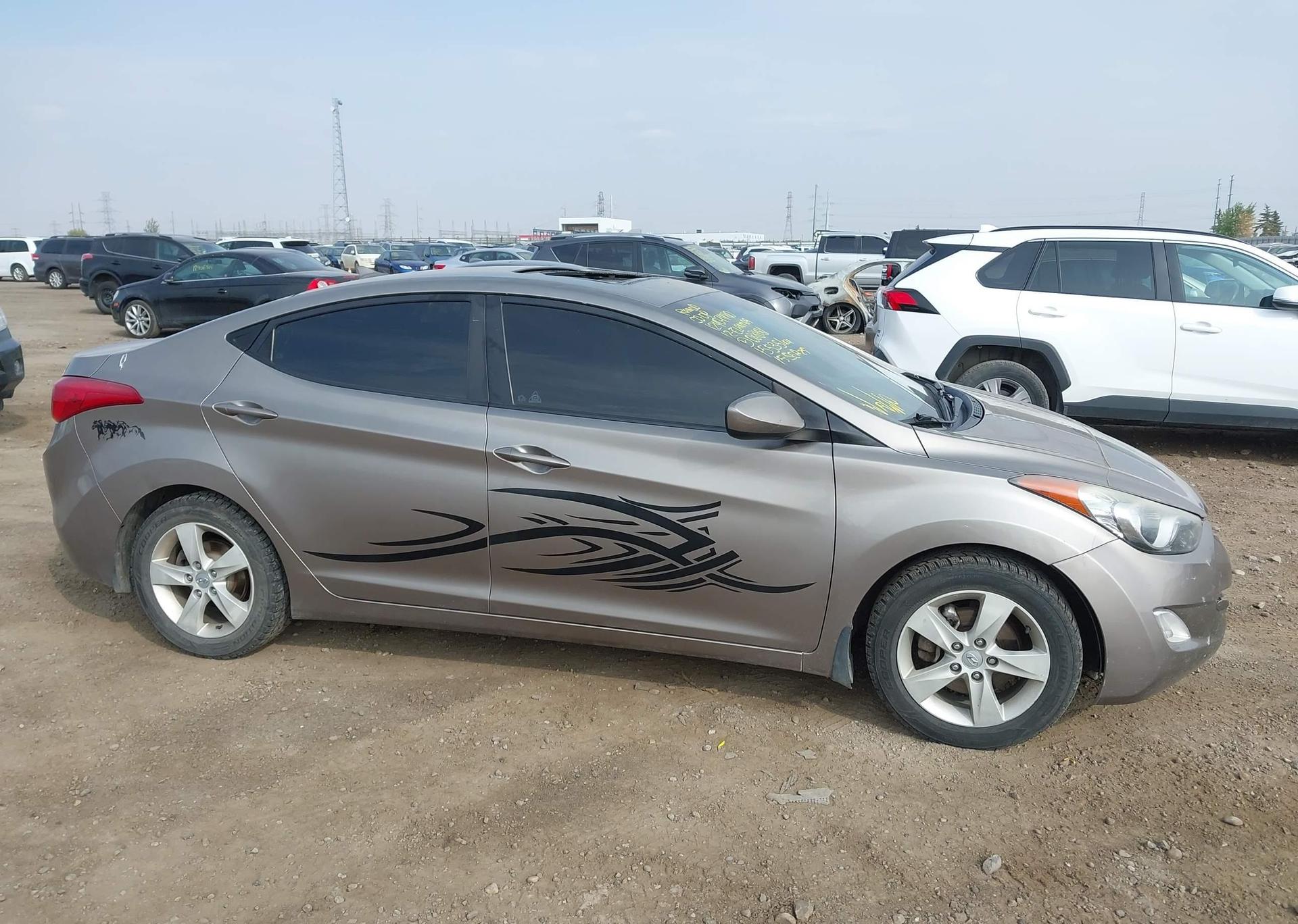 2012 HYUNDAI ELANTRA GLS