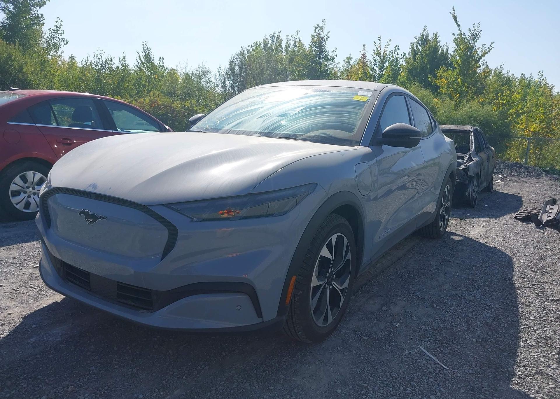 2025 FORD MUSTANG MACH-E SELECT