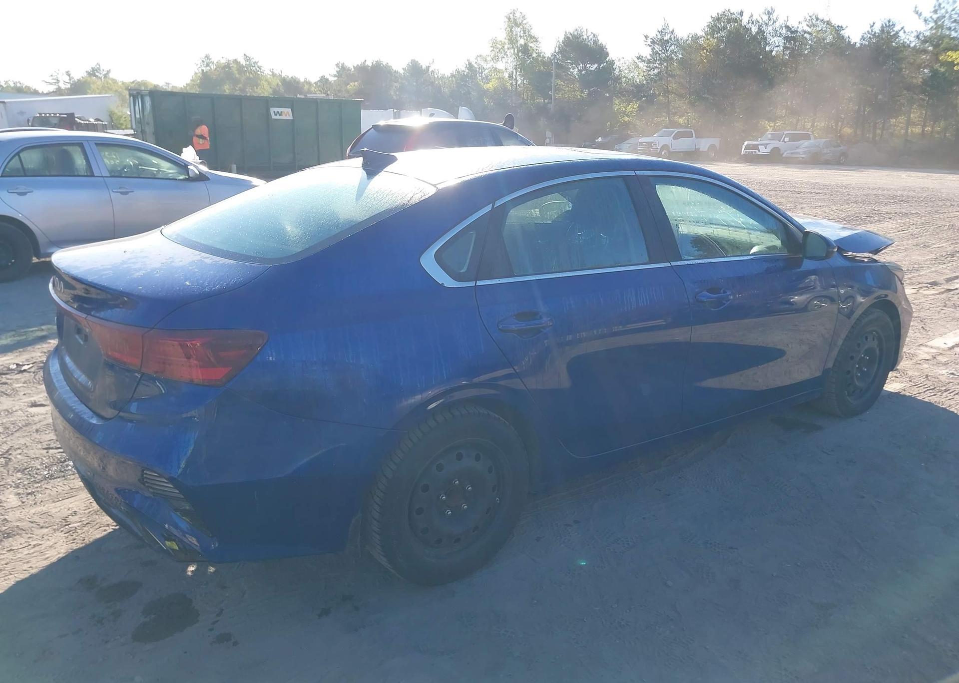 2023 KIA FORTE