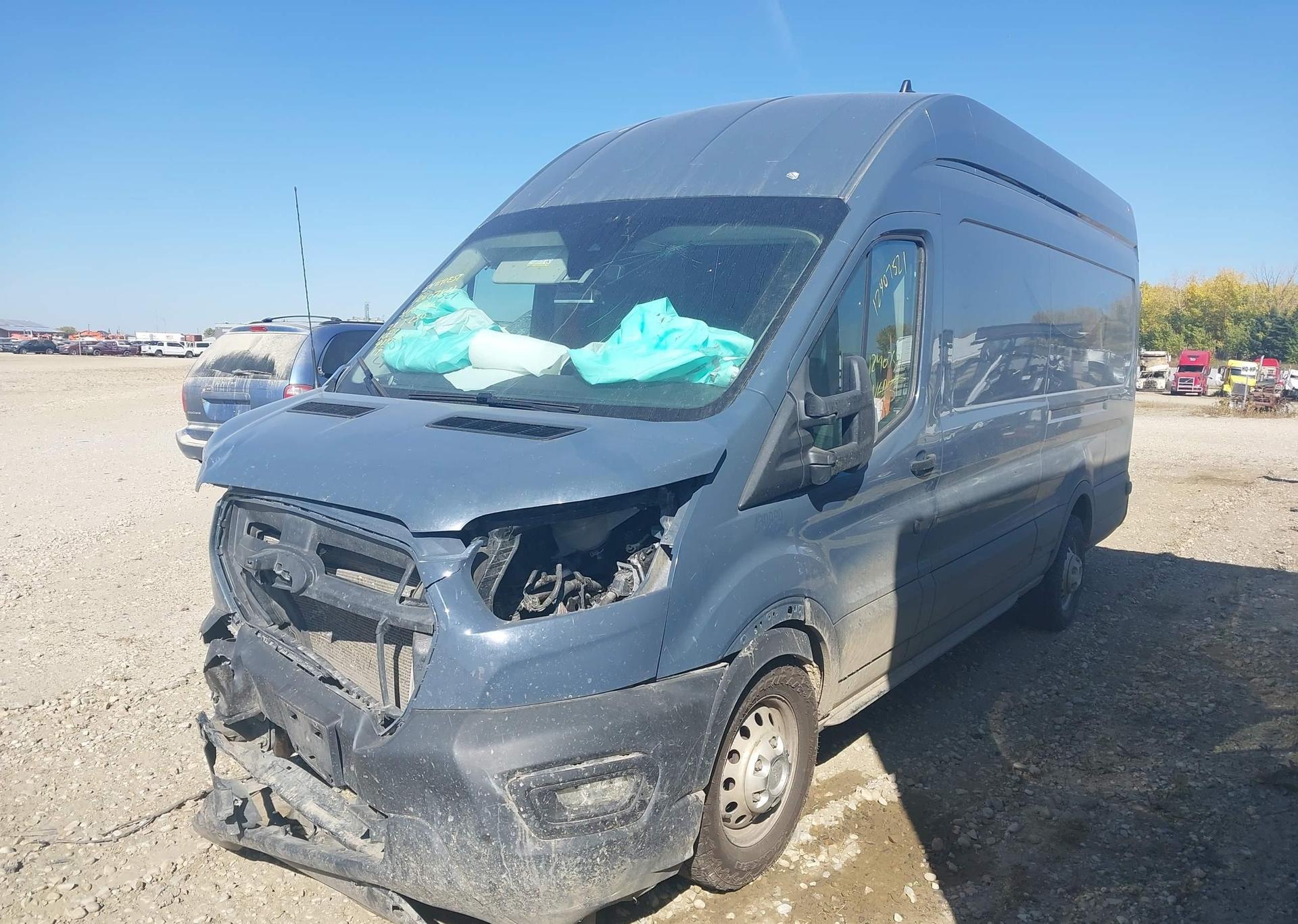 2022 FORD transit t-250