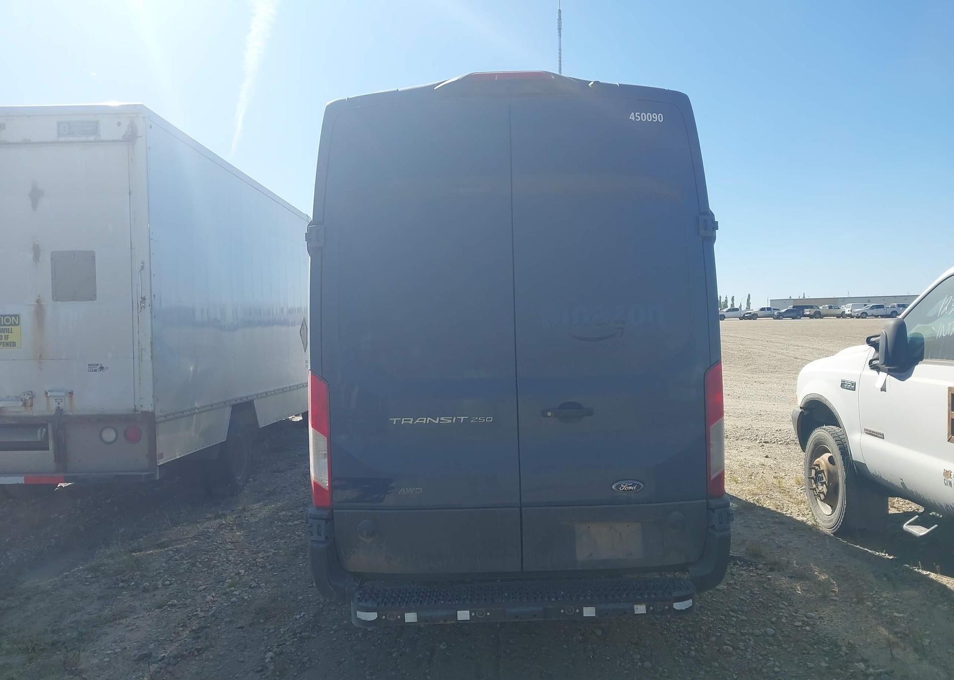 2022 FORD transit t-250
