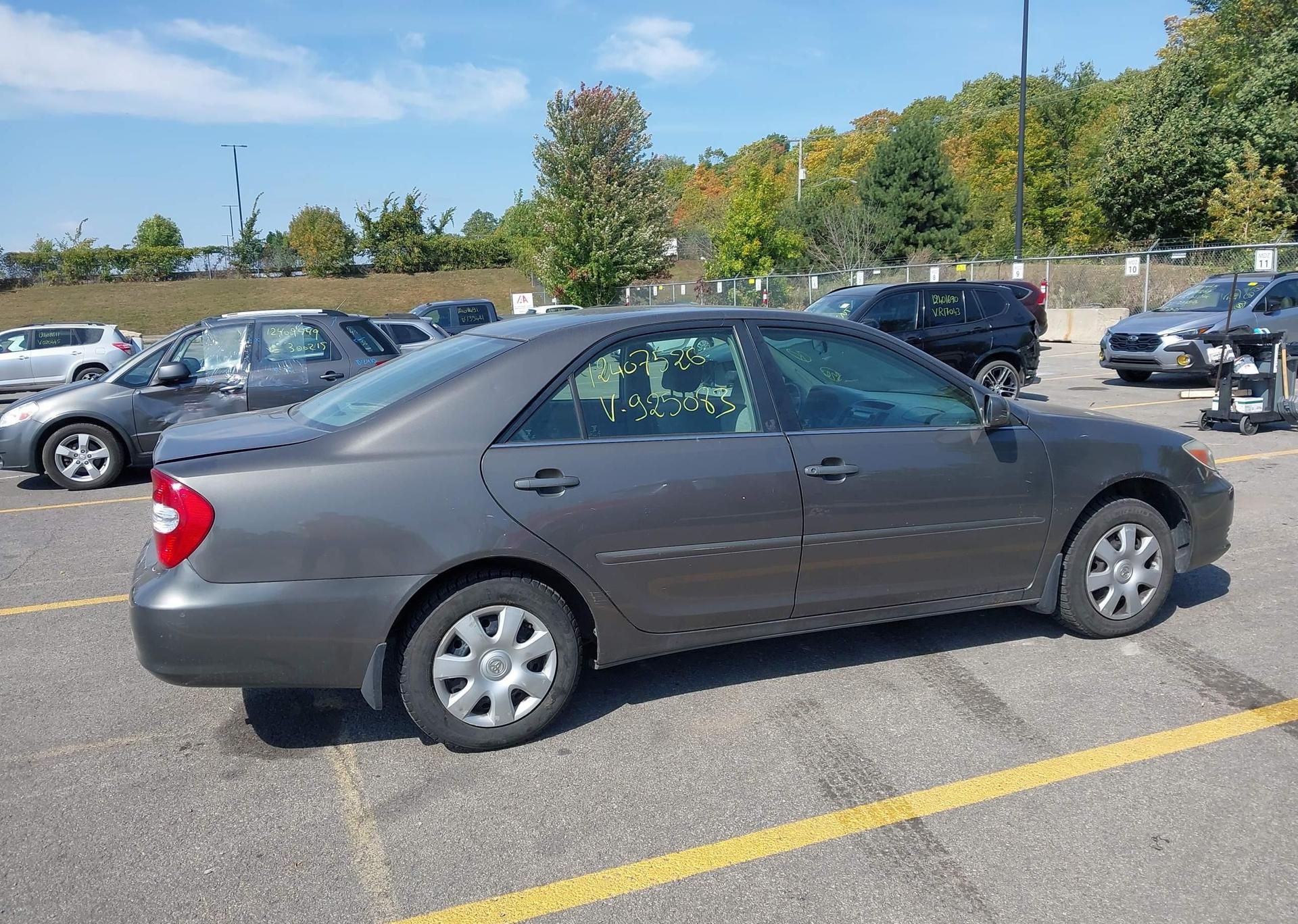 2004 TOYOTA CAMRY