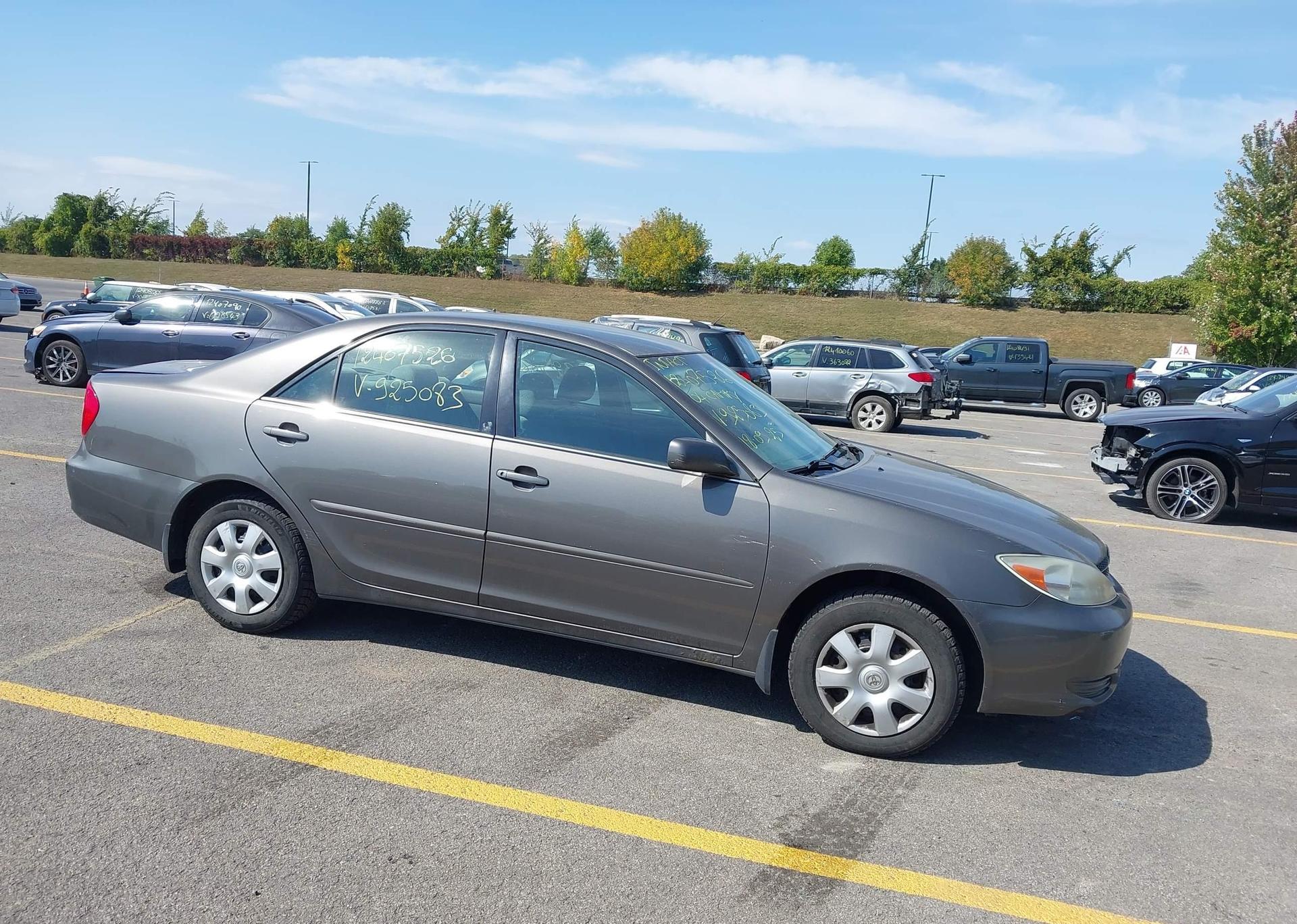 2004 TOYOTA CAMRY