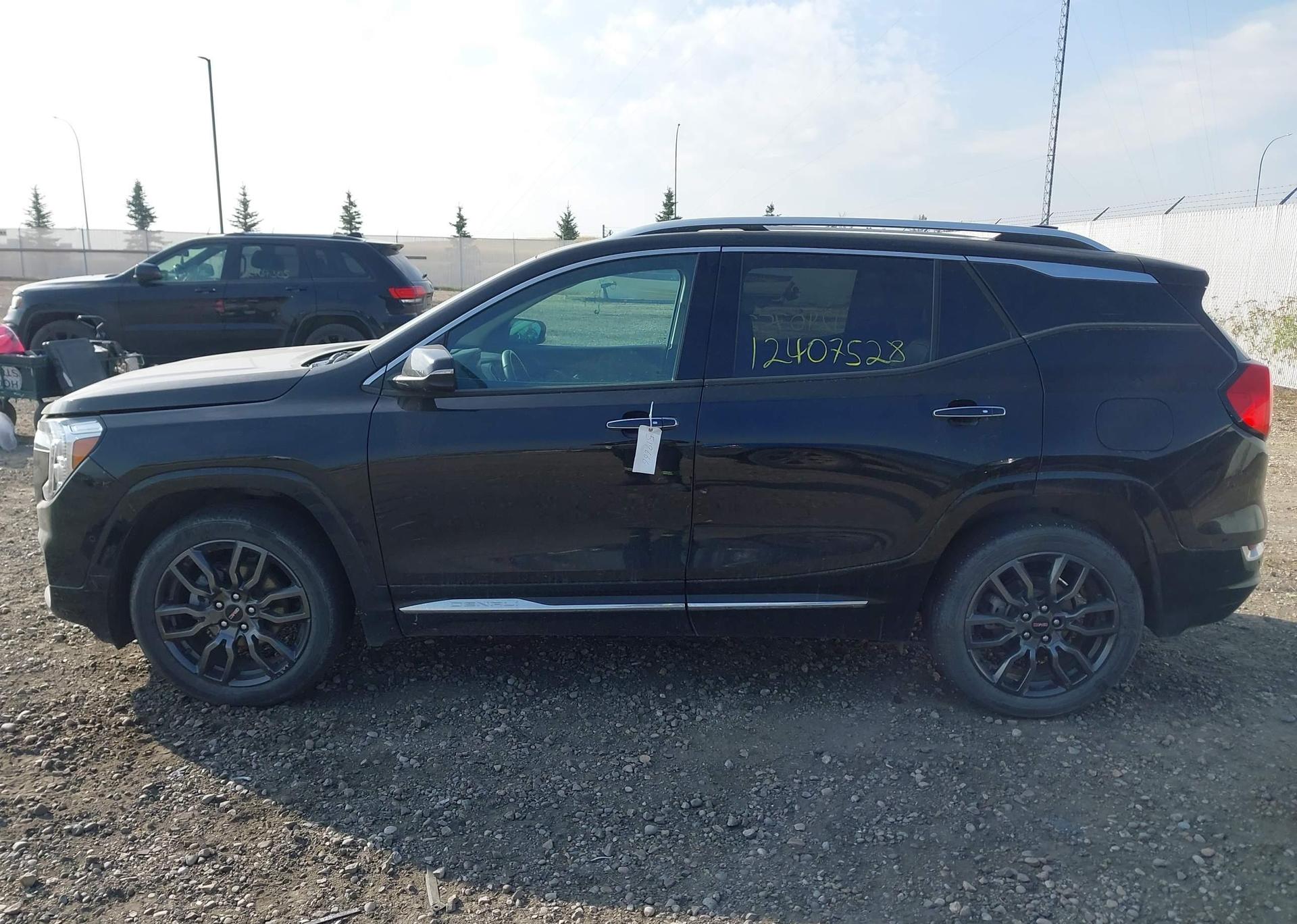 2024 GMC TERRAIN DENALI