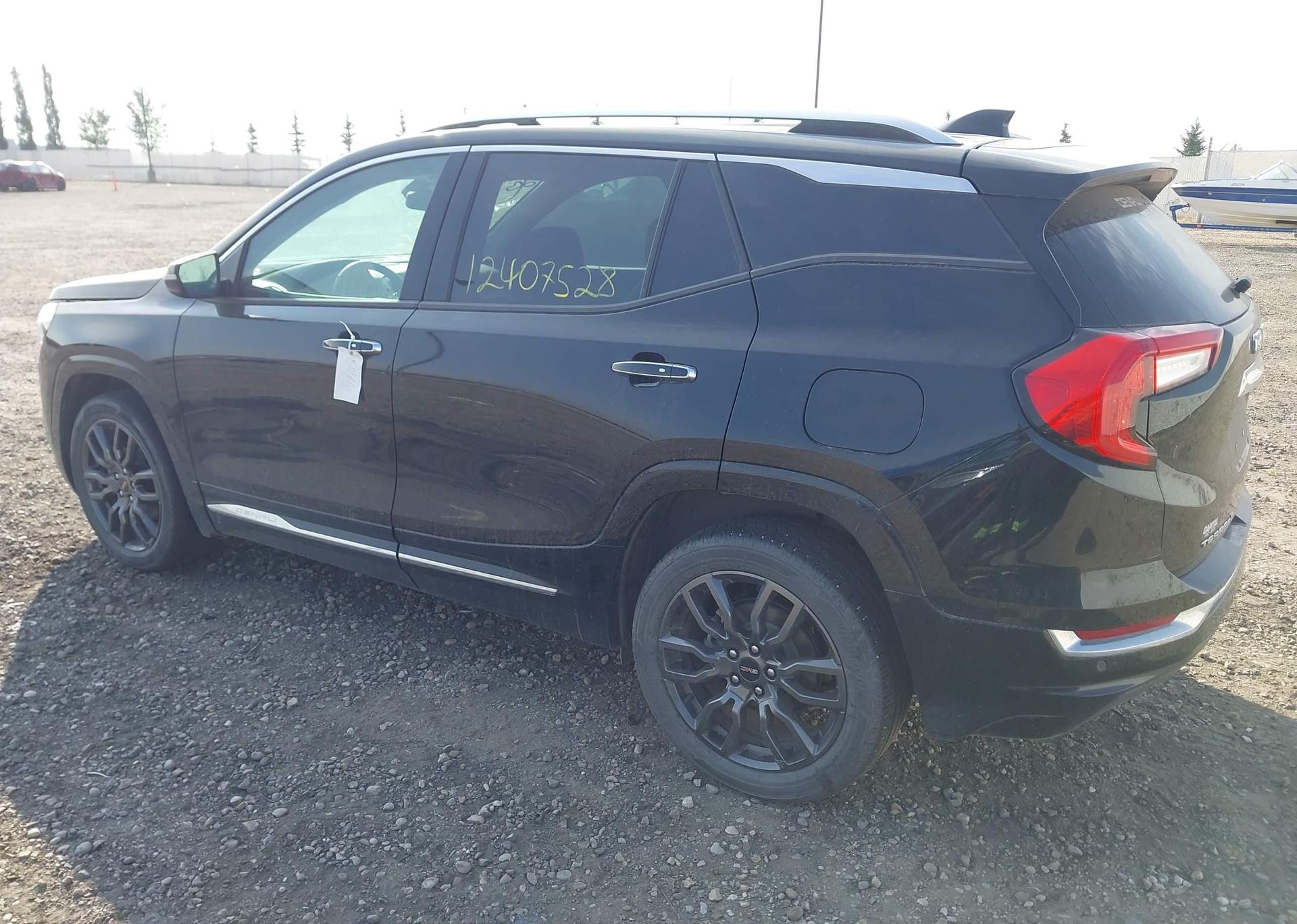 2024 GMC TERRAIN DENALI