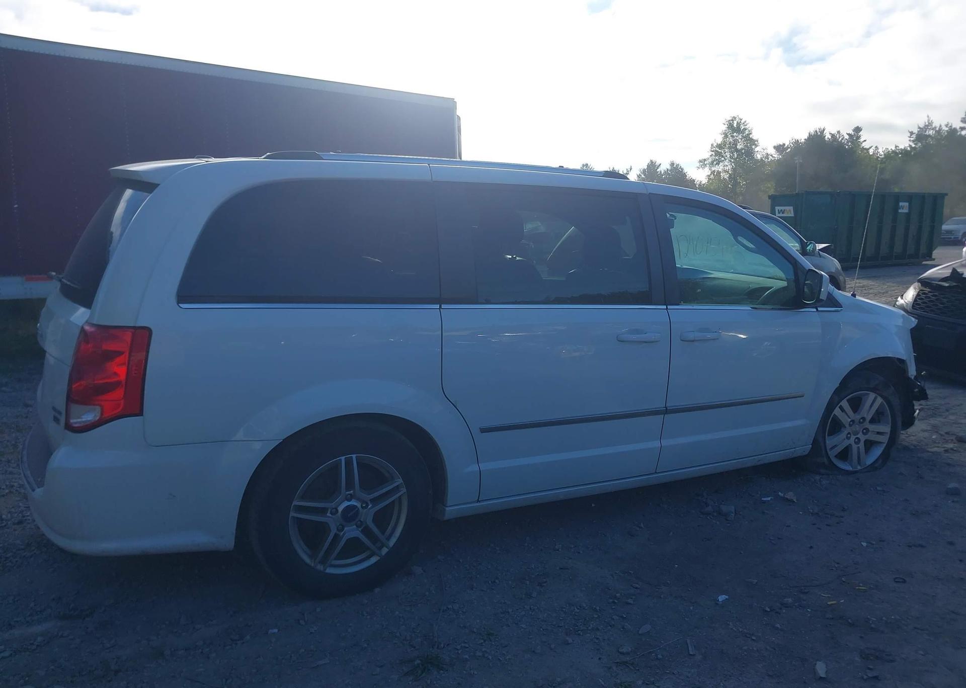 2016 DODGE GRAND CARAVAN CREW