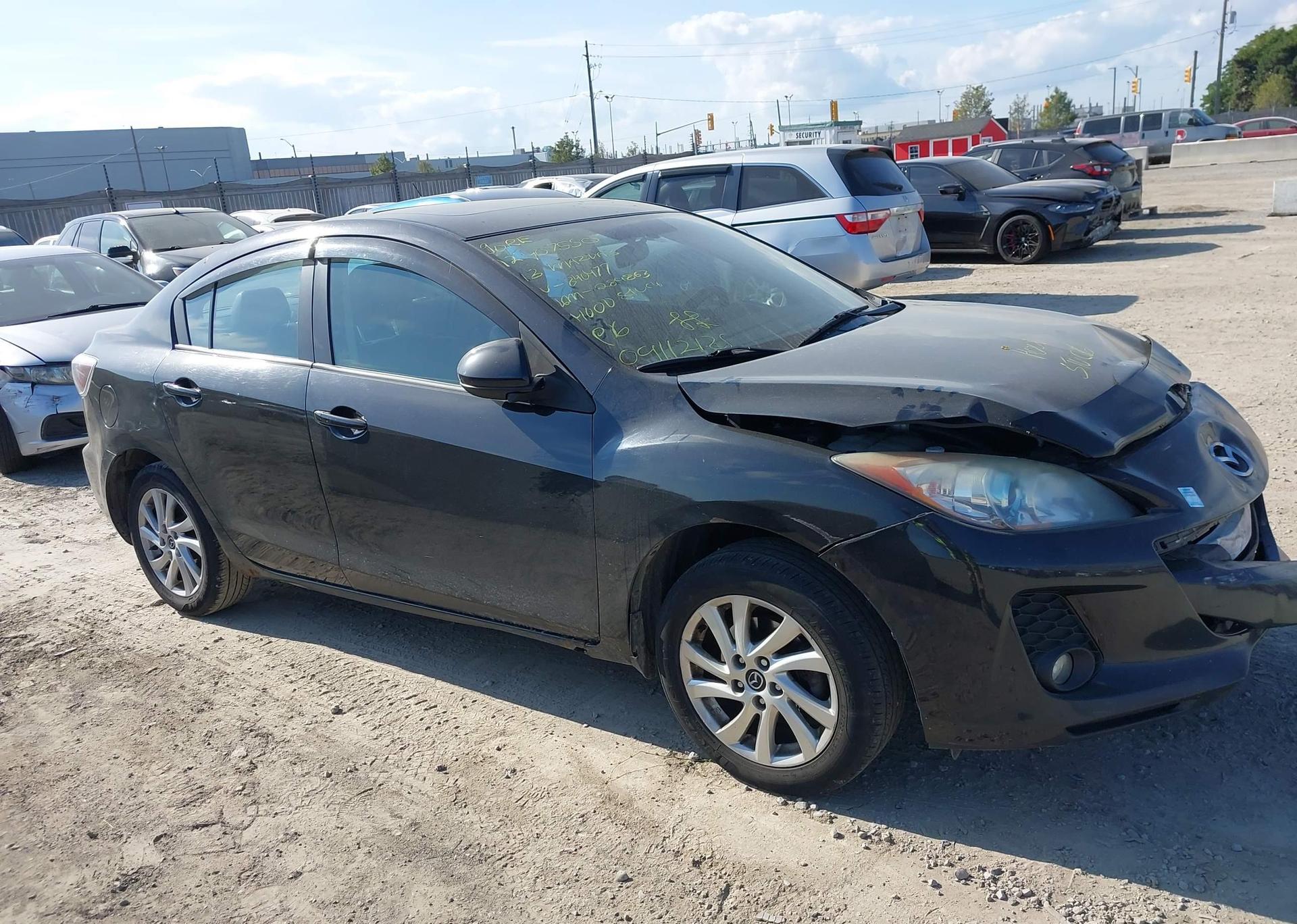 2013 MAZDA MAZDA3 GS-SKY
