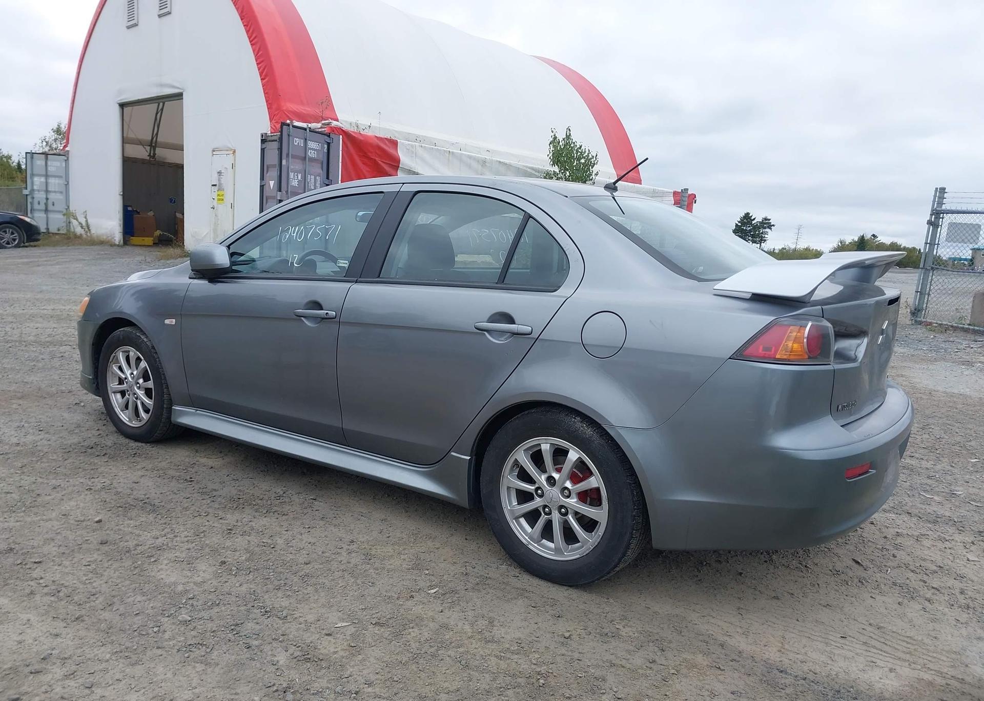 2012 MITSUBISHI lancer se