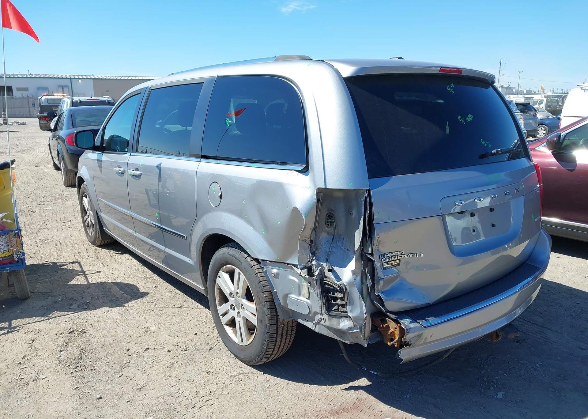 2015 DODGE GRAND CARAVAN CREW