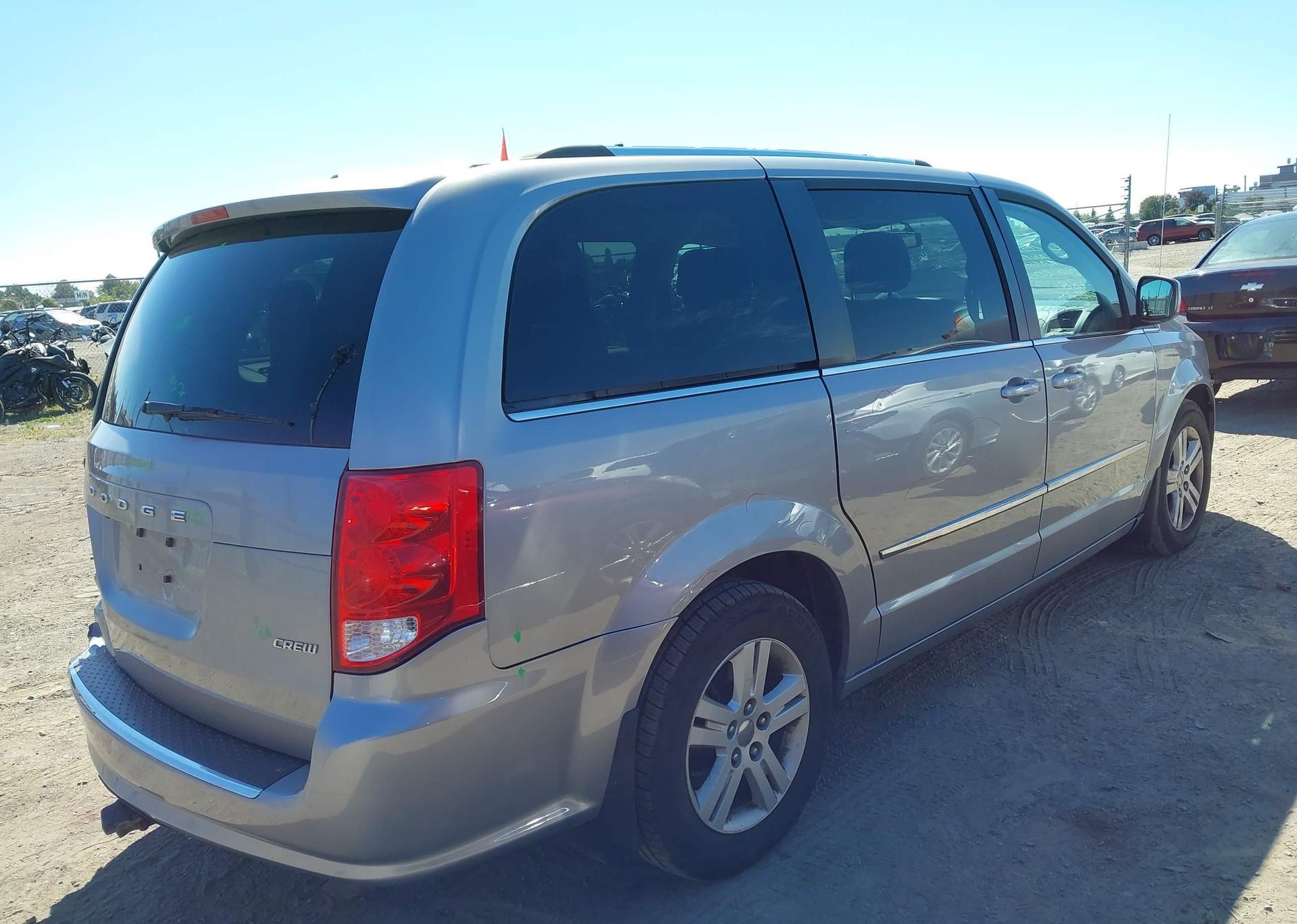 2015 DODGE GRAND CARAVAN CREW