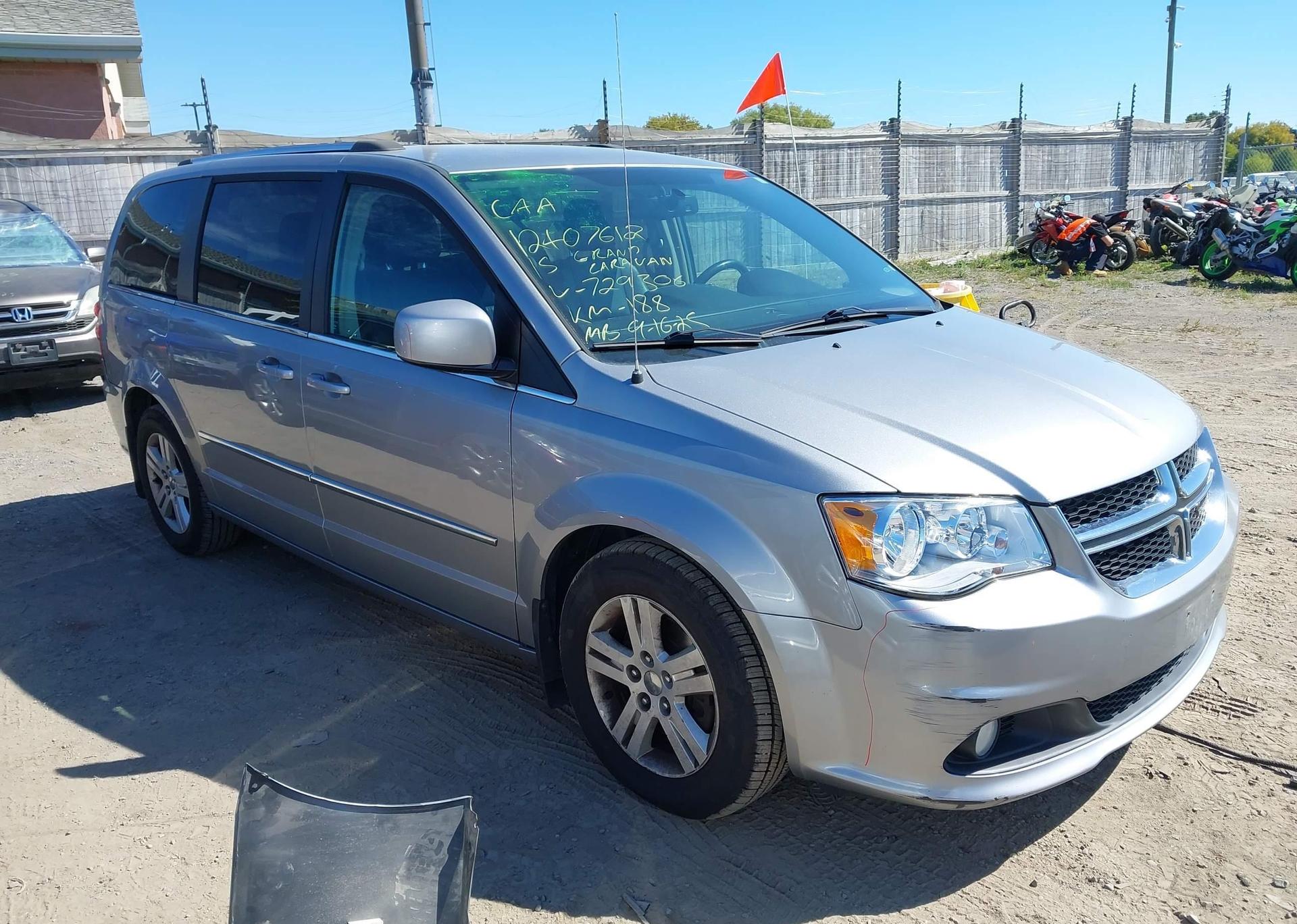 2015 DODGE GRAND CARAVAN CREW
