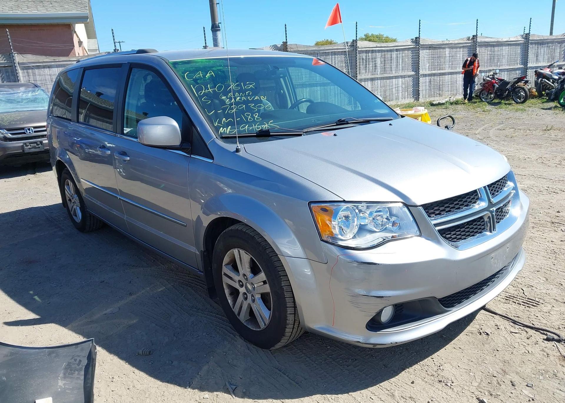 2015 DODGE GRAND CARAVAN CREW