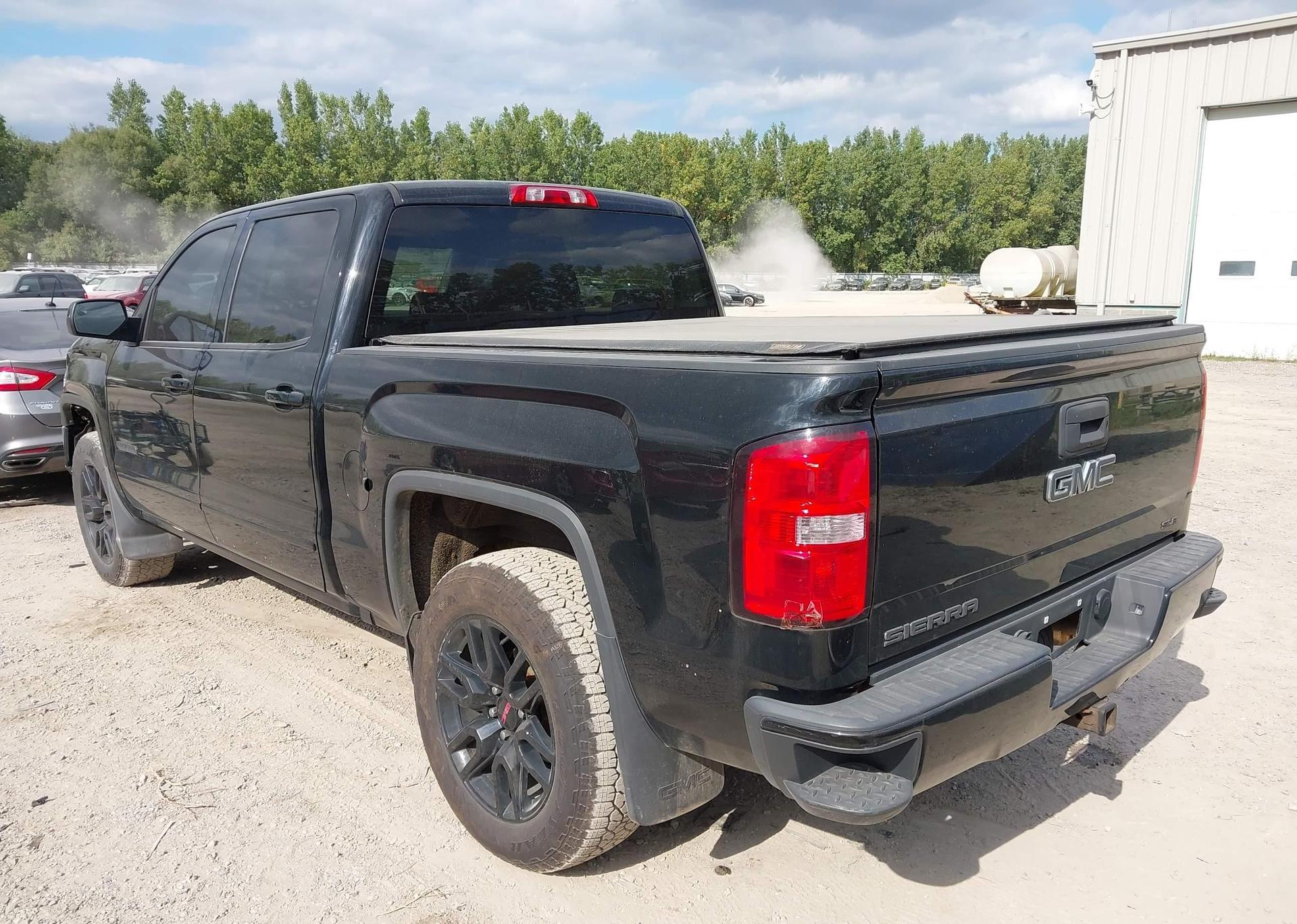 2017 GMC SIERRA 1500 SLE