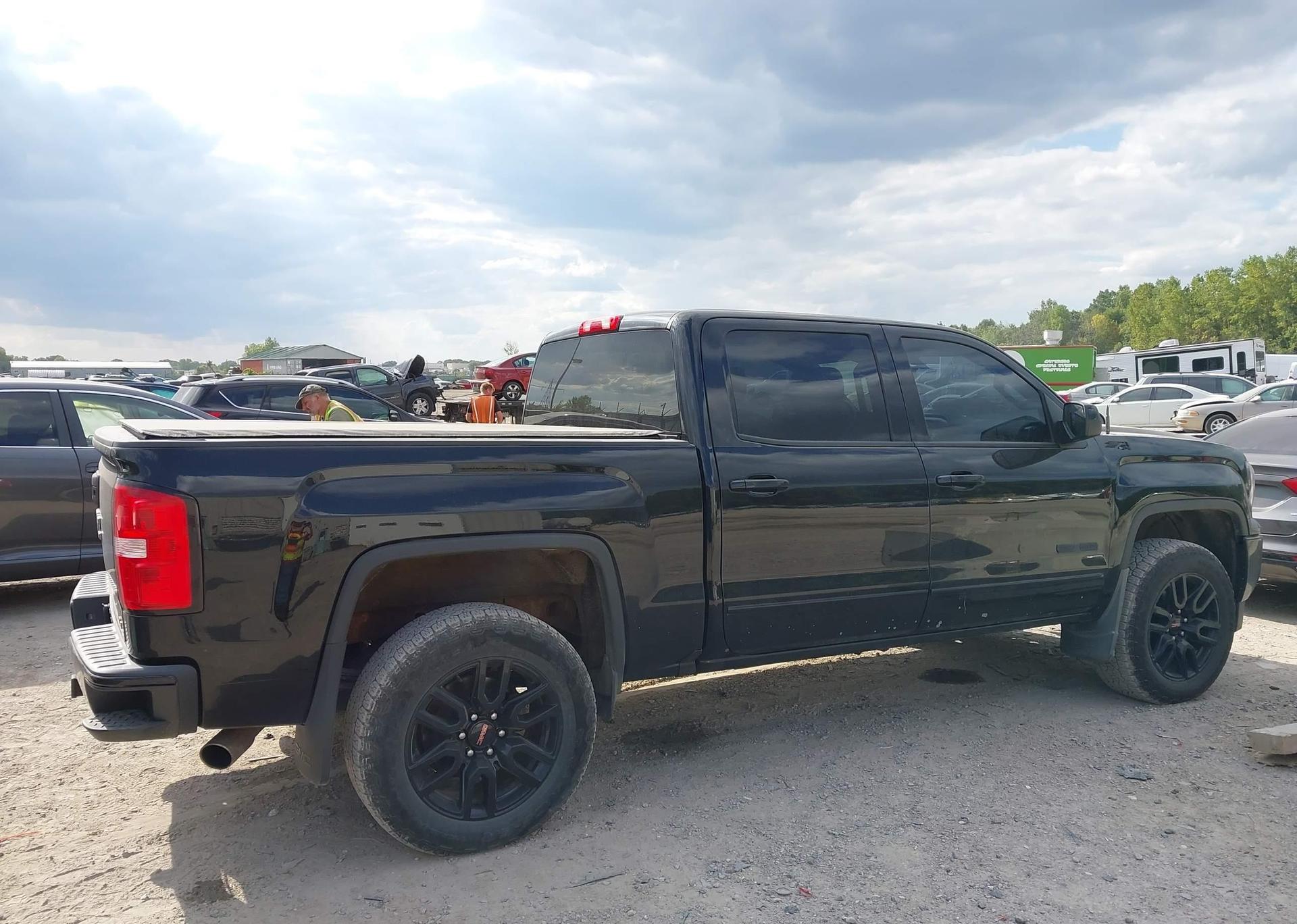 2017 GMC SIERRA 1500 SLE