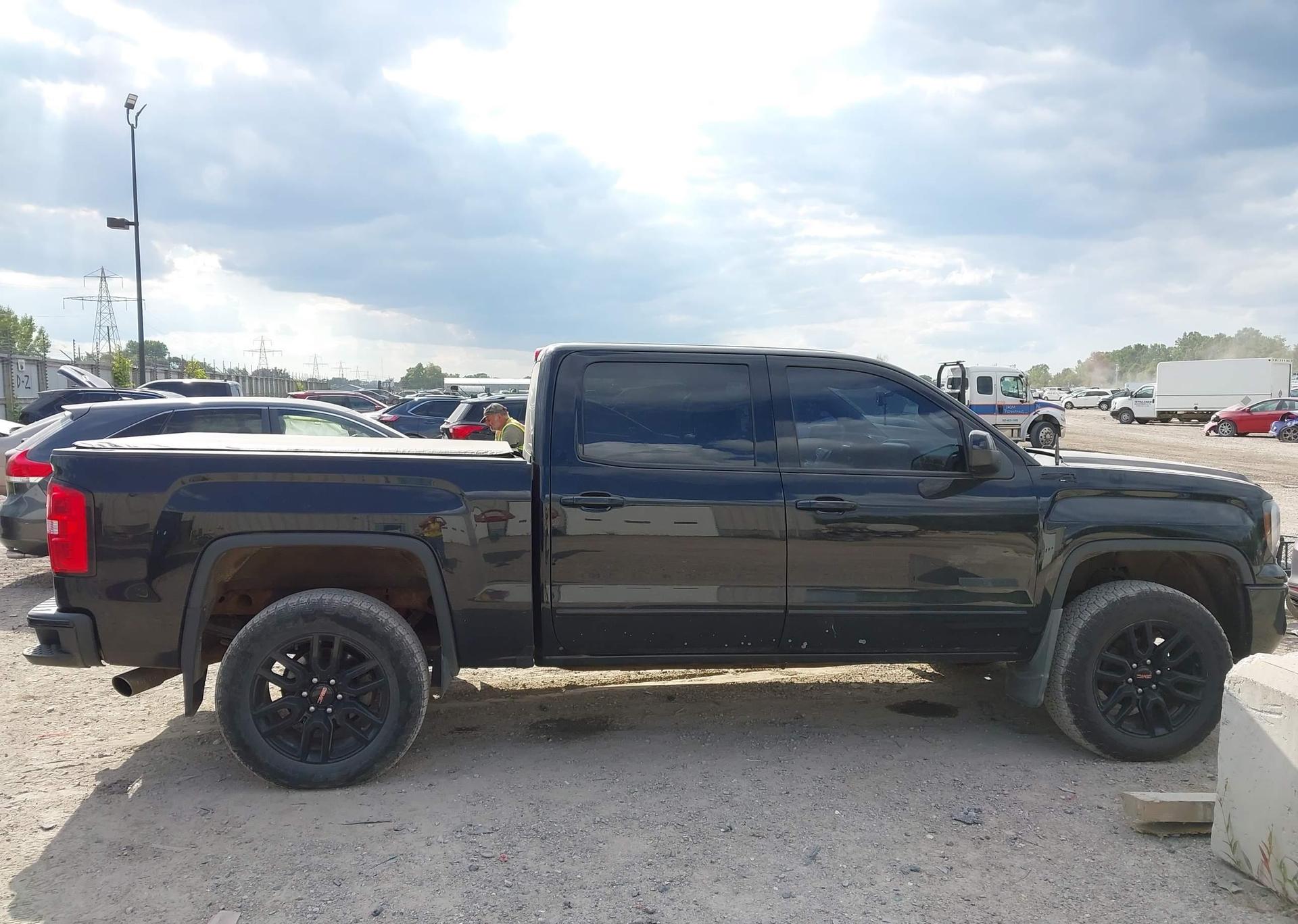 2017 GMC SIERRA 1500 SLE