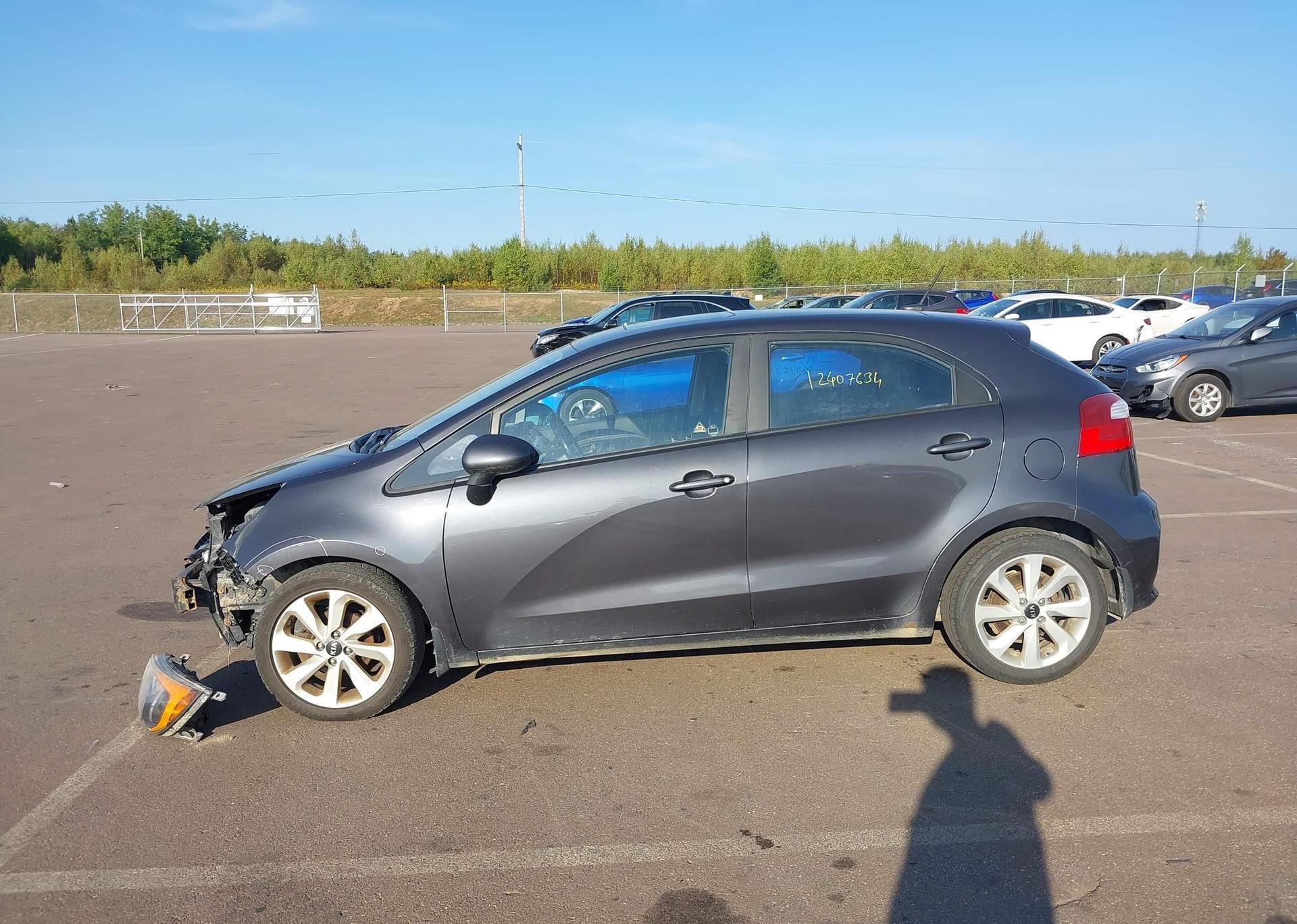 2016 KIA RIO EX