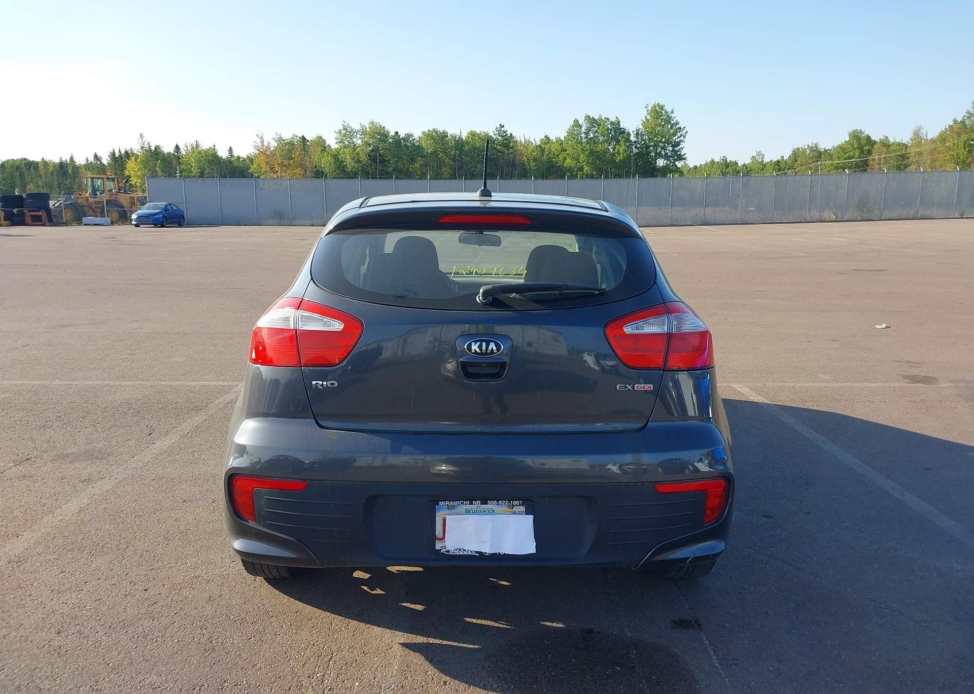 2016 KIA RIO EX