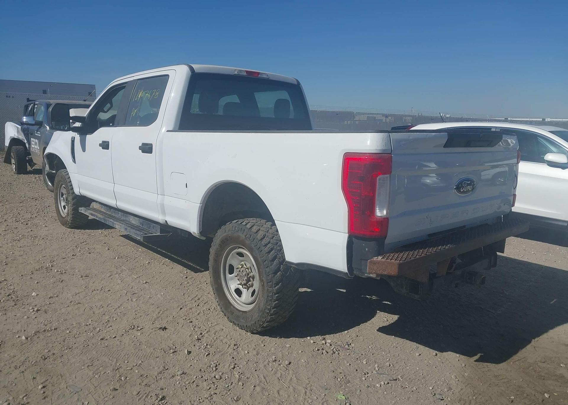 2019 FORD F-350 XL