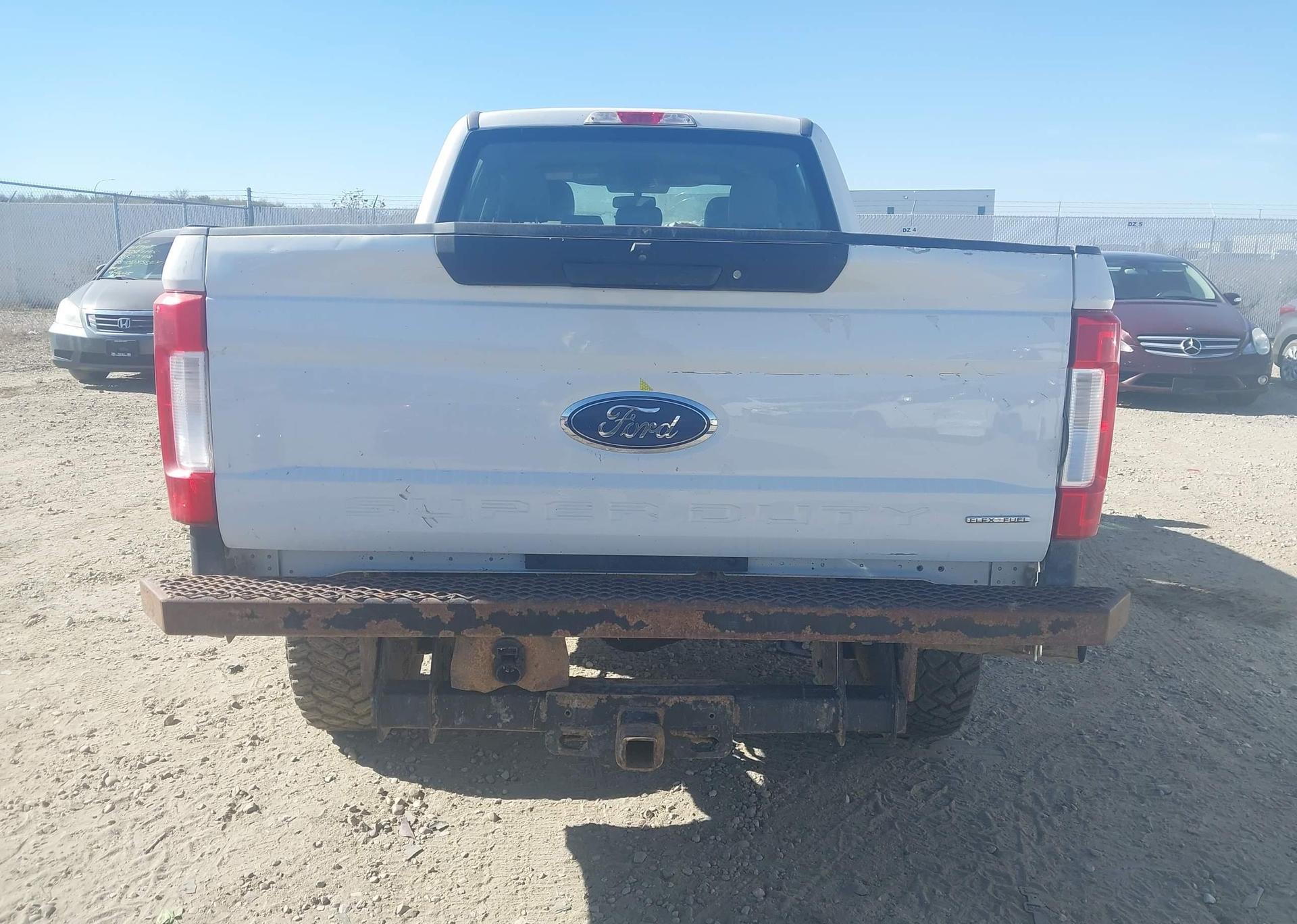 2019 FORD F-350 XL