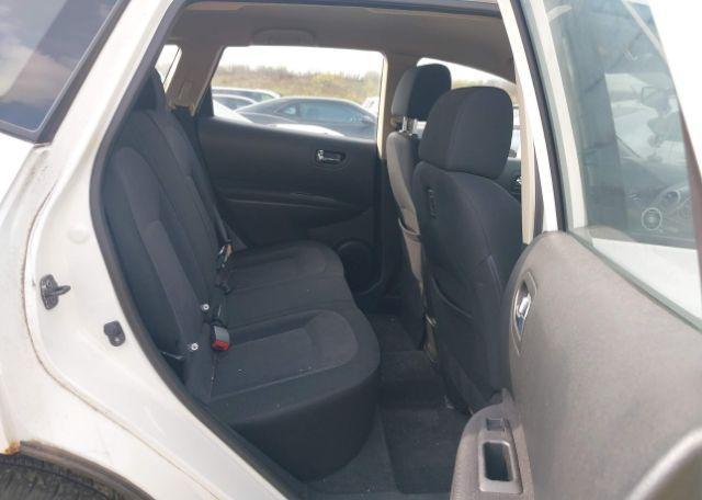 2011 NISSAN ROGUE S