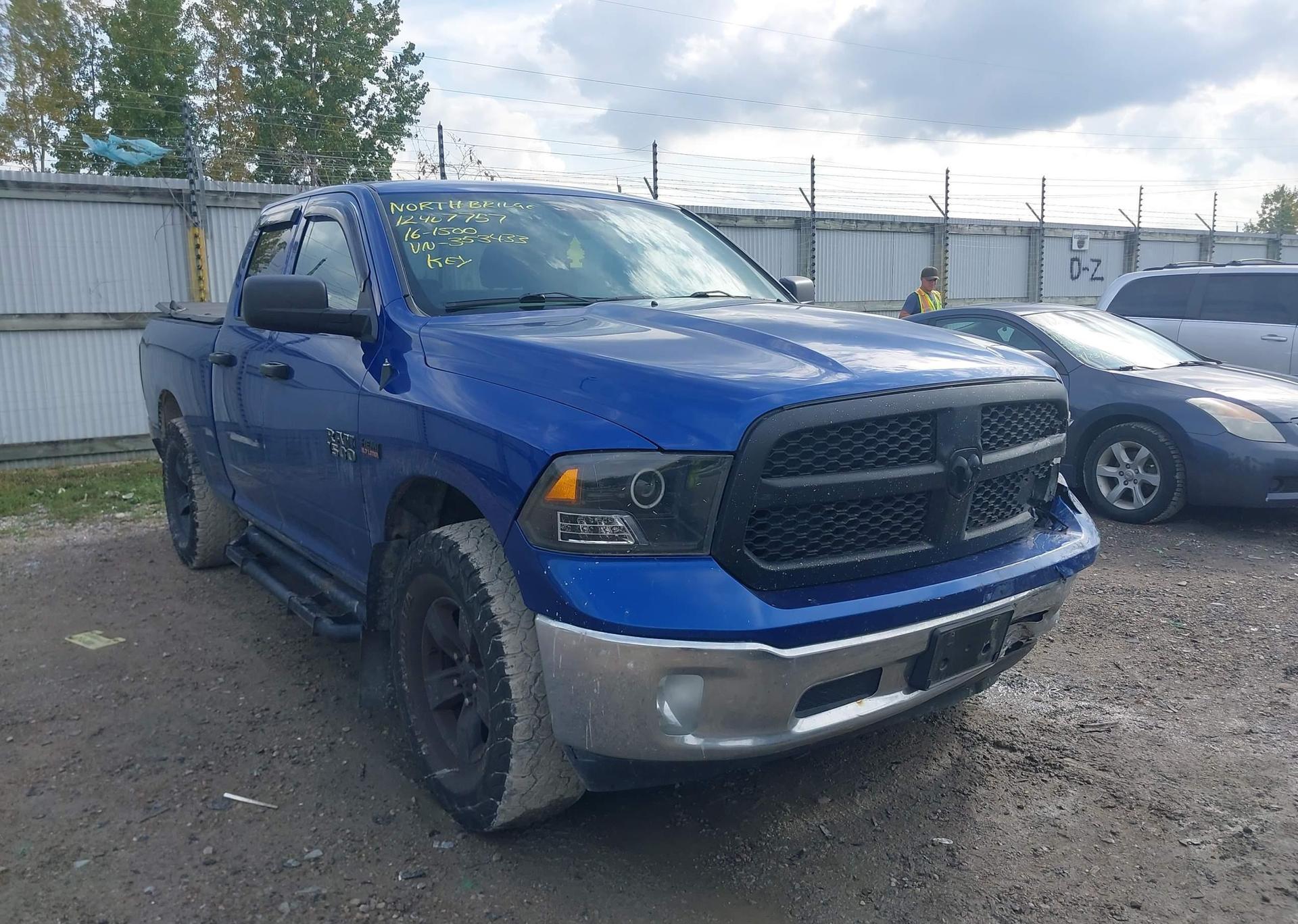 2016 RAM 1500 SLT