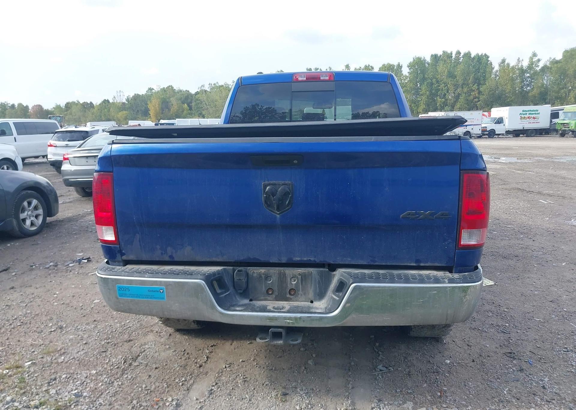 2016 RAM 1500 SLT