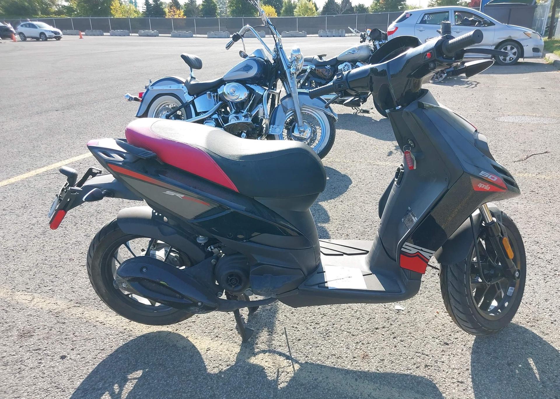 2023 APRILIA SR MOTARD 50