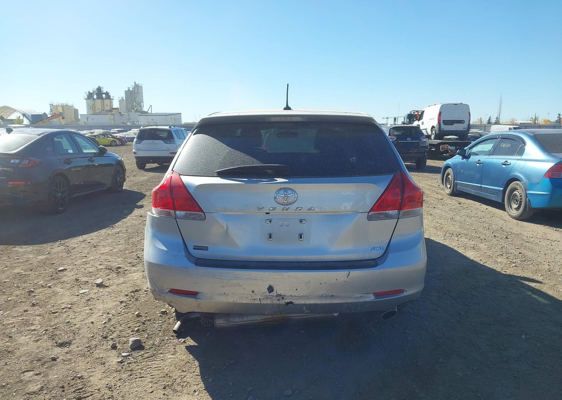 2012 TOYOTA VENZA BASE V6