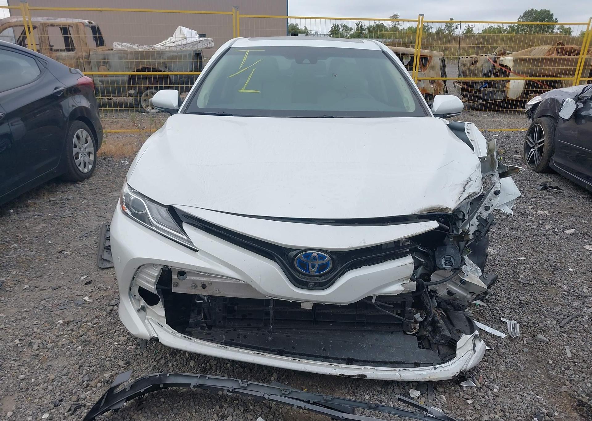 2018 TOYOTA CAMRY HYBRID