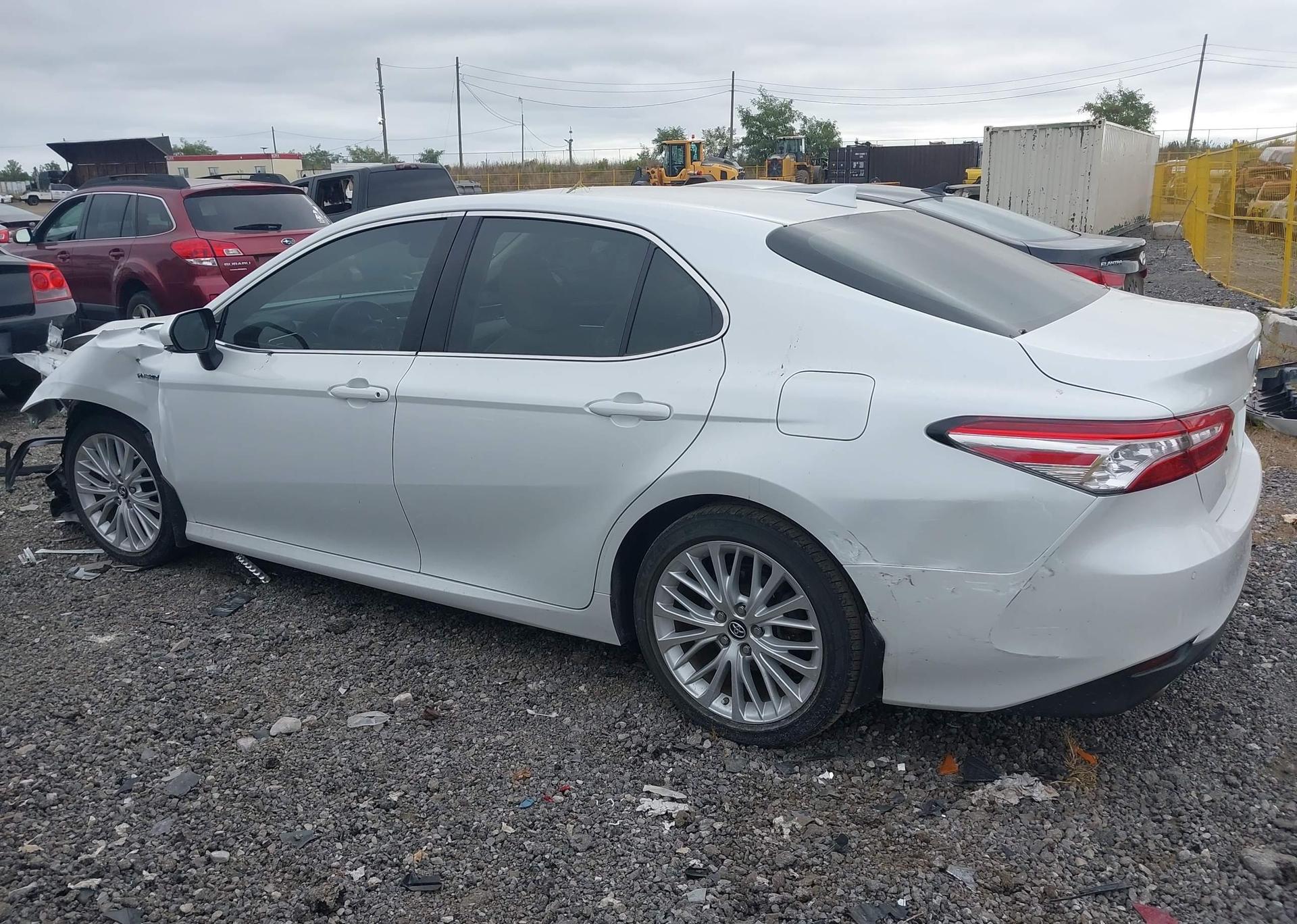 2018 TOYOTA CAMRY HYBRID