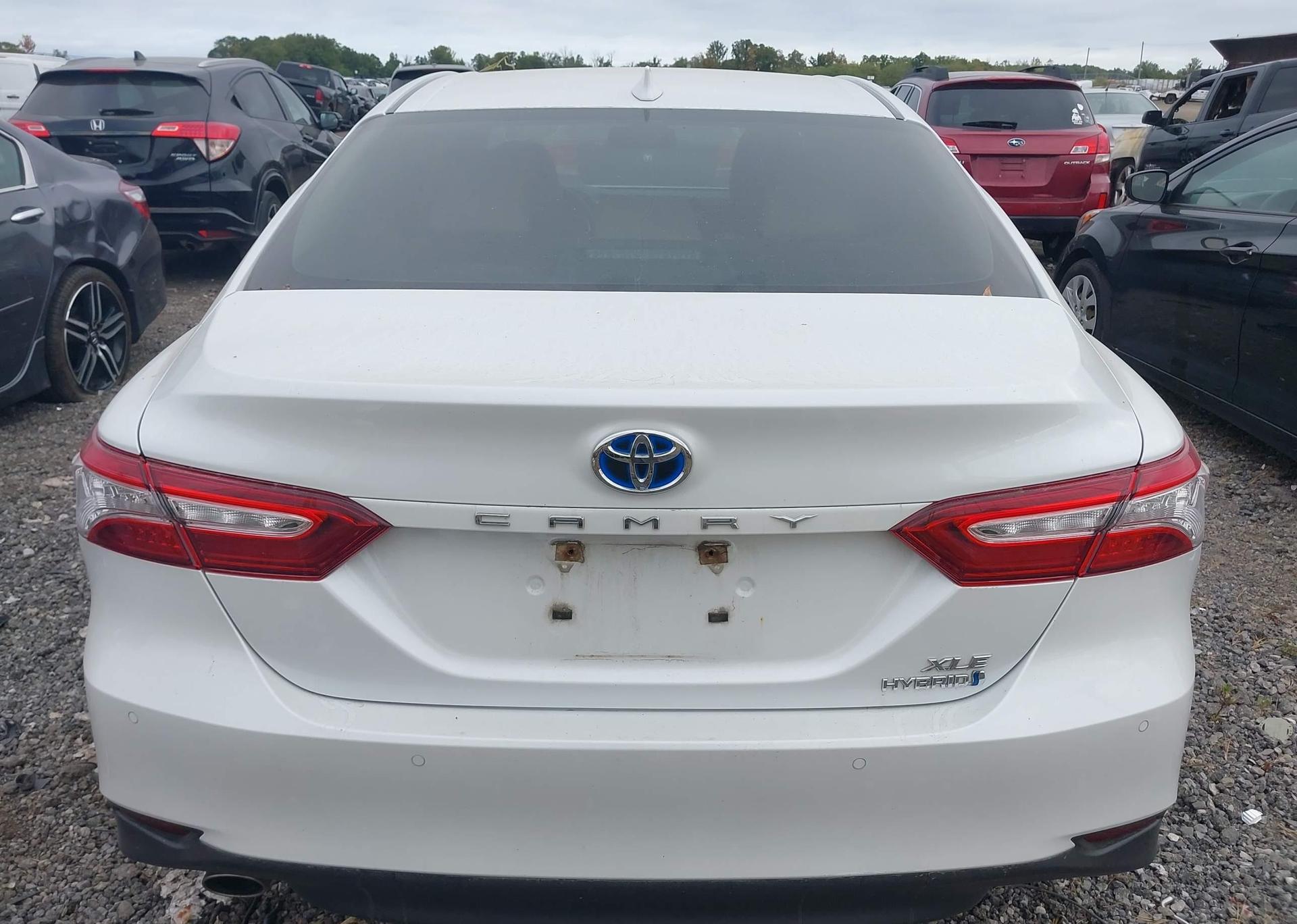 2018 TOYOTA CAMRY HYBRID