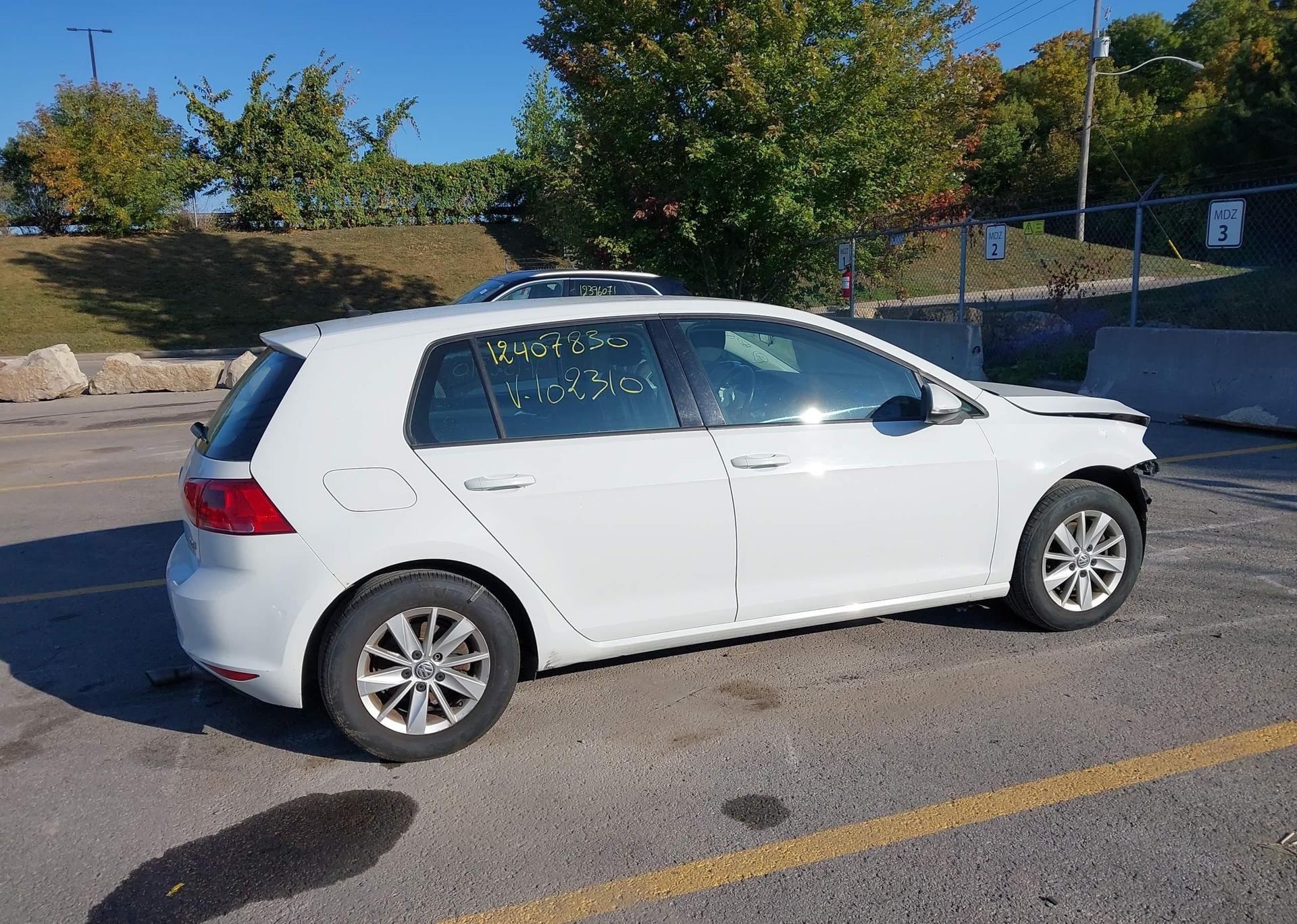 2015 VOLKSWAGEN GOLF 1.8 TSI COMFORTLINE