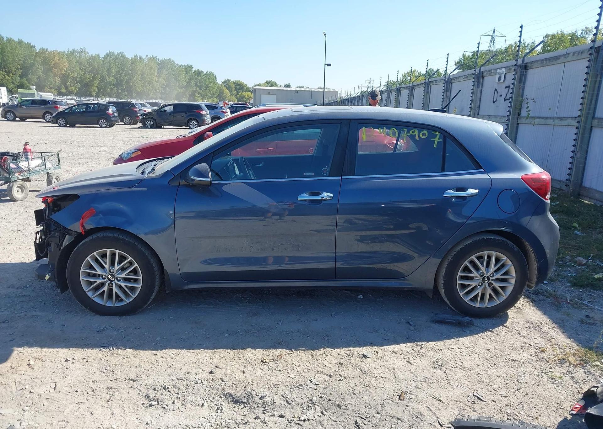2019 KIA RIO EX