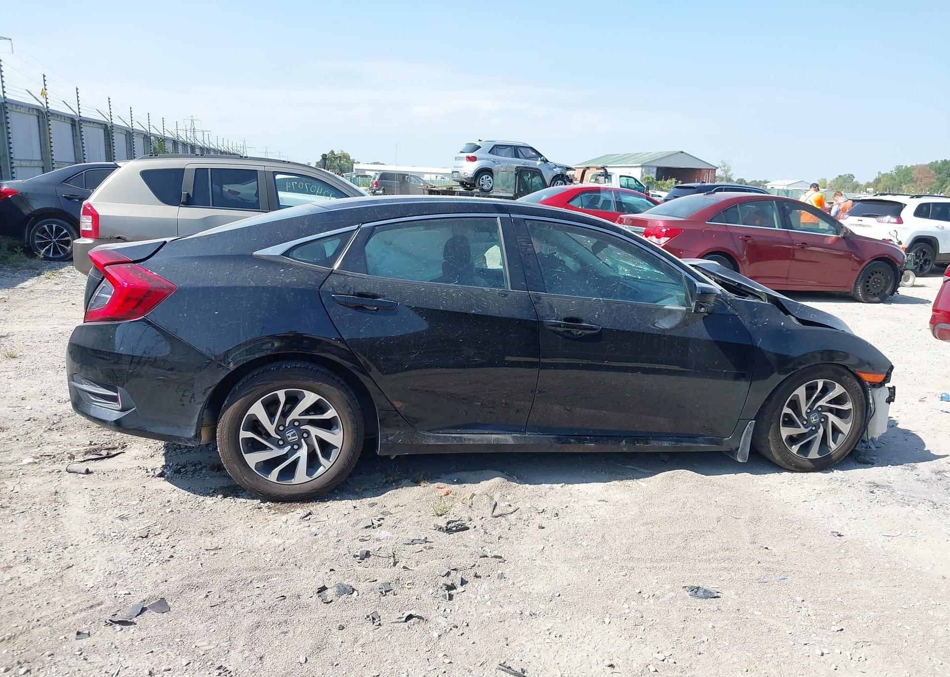 2017 HONDA CIVIC EX 4DR