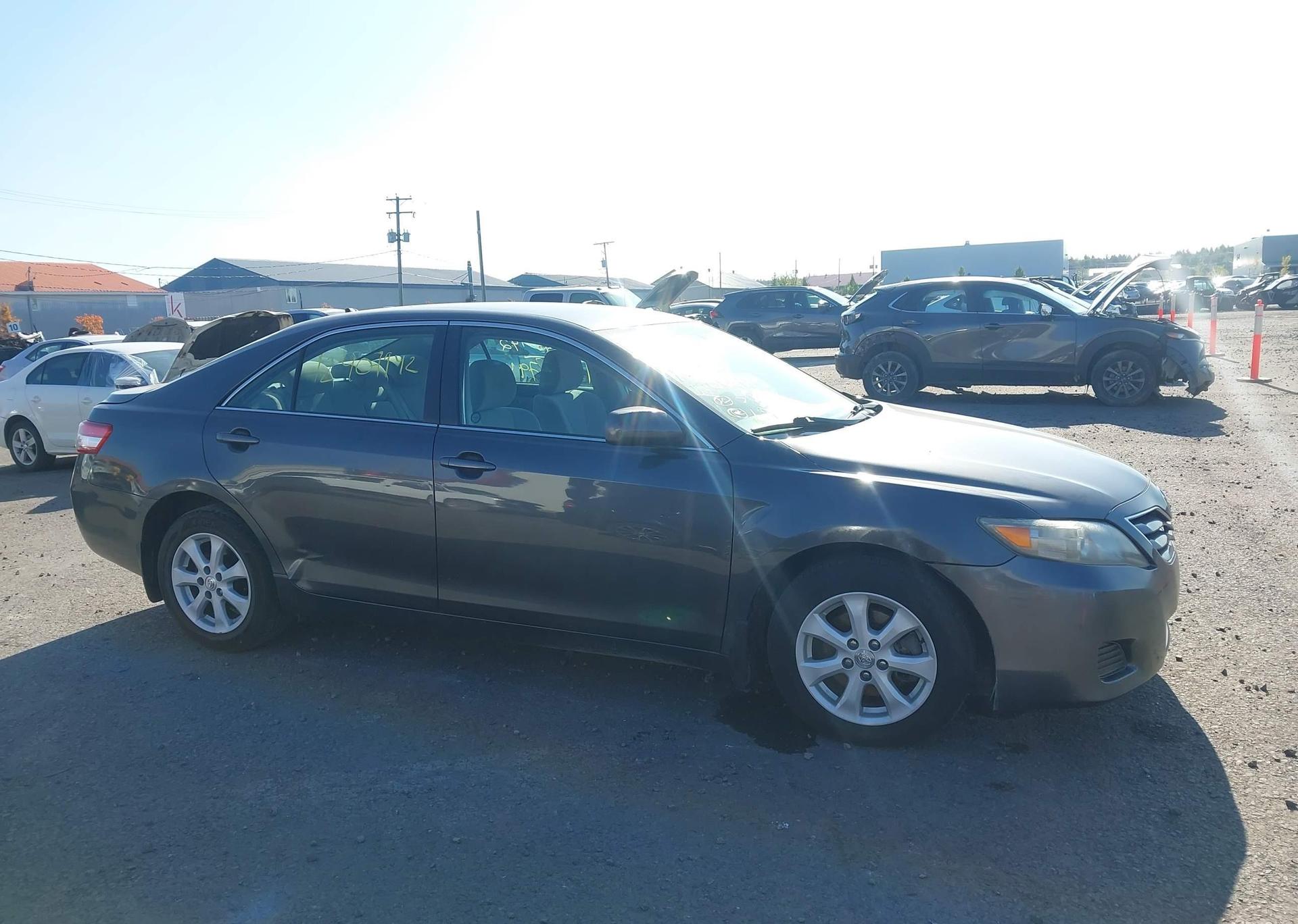 2010 TOYOTA CAMRY