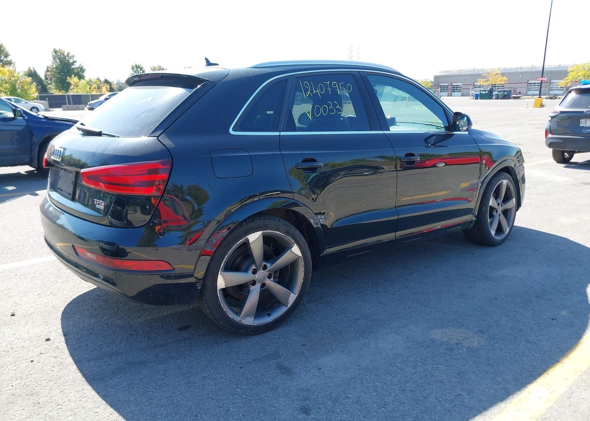 2015 AUDI Q3