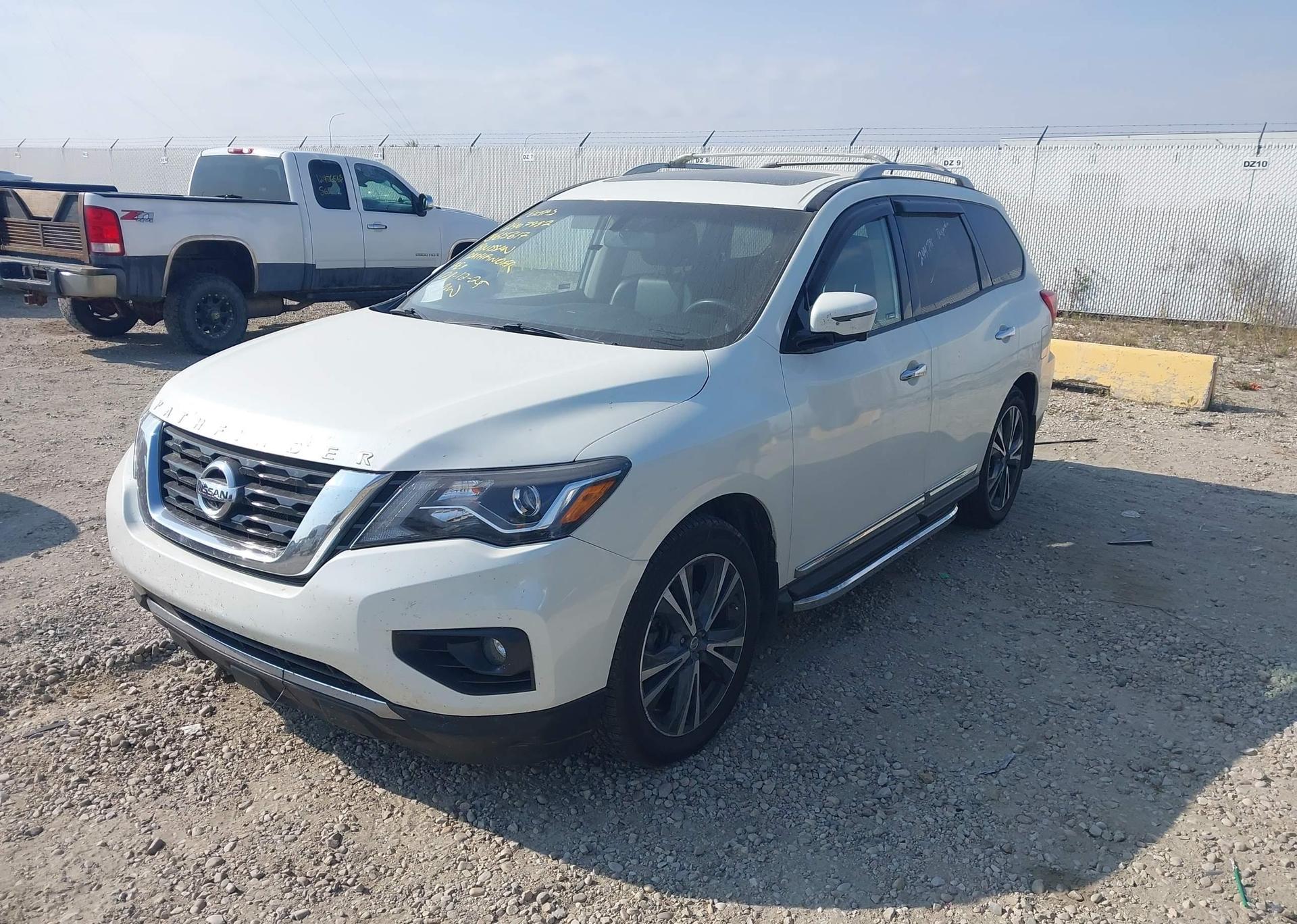 2018 NISSAN PATHFINDER S